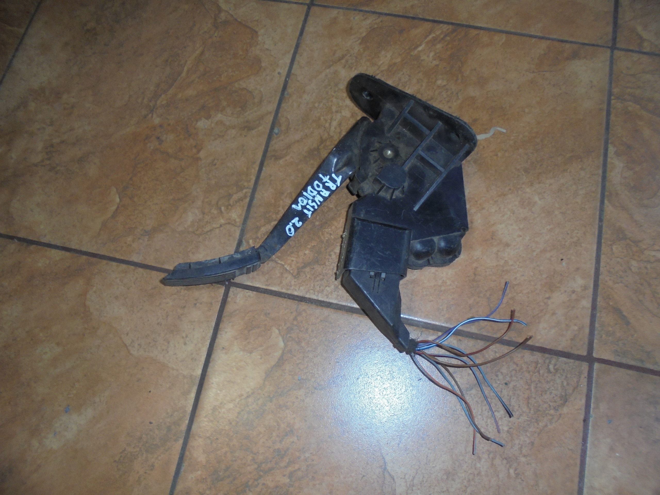 TRANSIT PEDAŁ POTENCJOMETR GAZU Producent części OEM