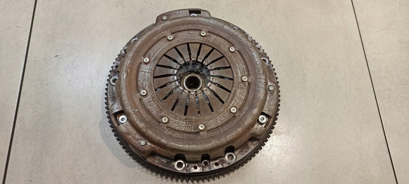 clutch KOMPLET ALFA 156 2.0 JTS 60603810