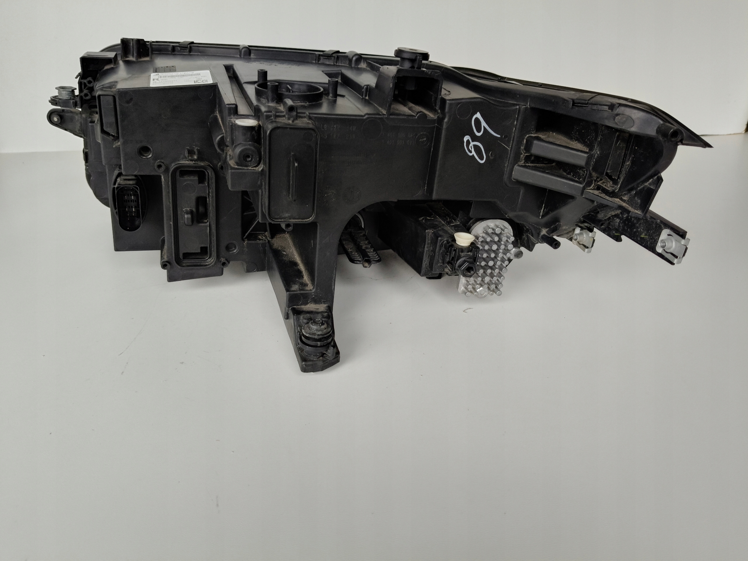 light right REFLEKTOR VW TIGUAN 5NN ALLSPACE 20- LIFT FULL LED