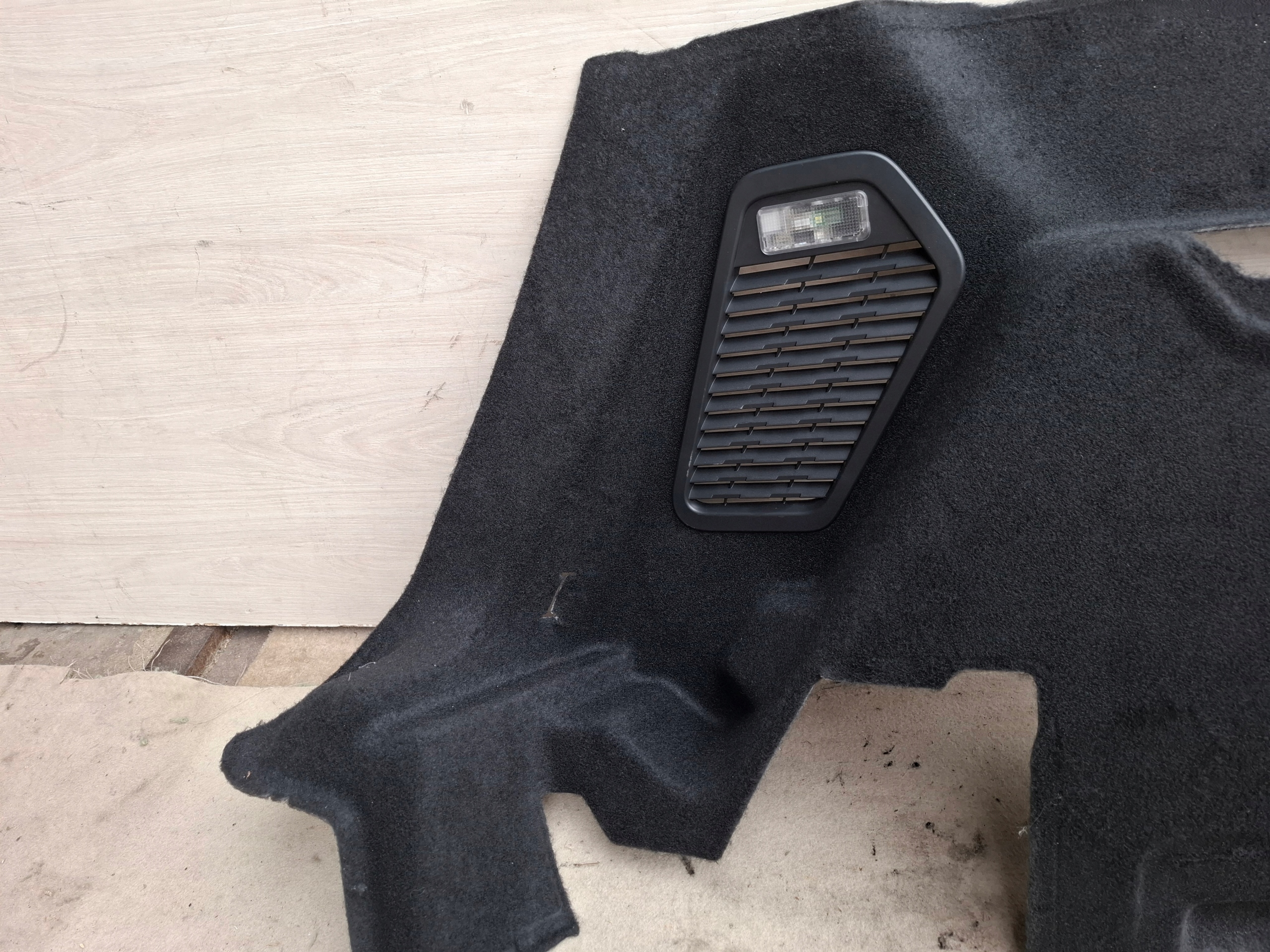 side upholstery boot left rear part PEUGEOT 5008 III 25r
