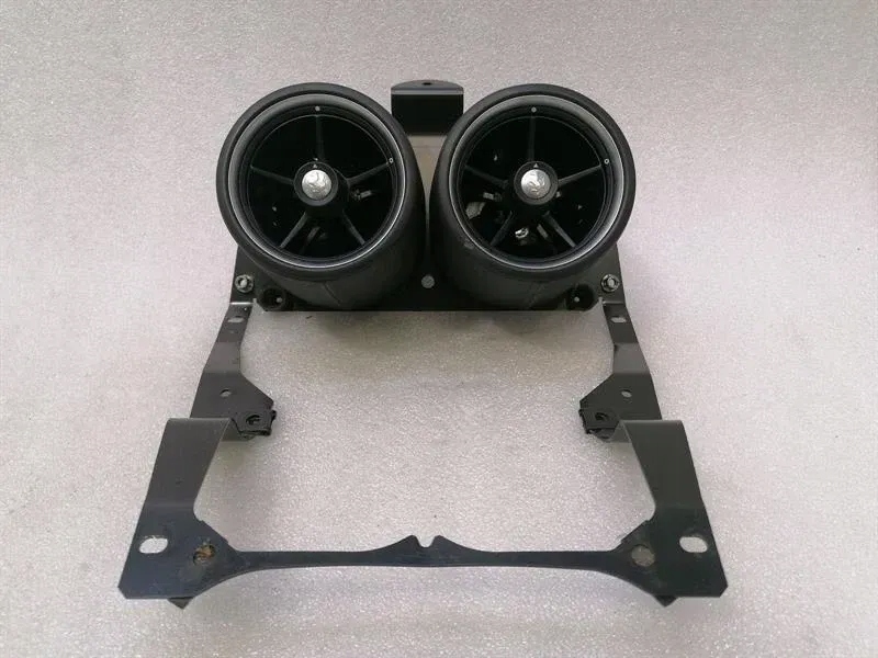 FERRARI FF F151 AIR 83677412 Решетка