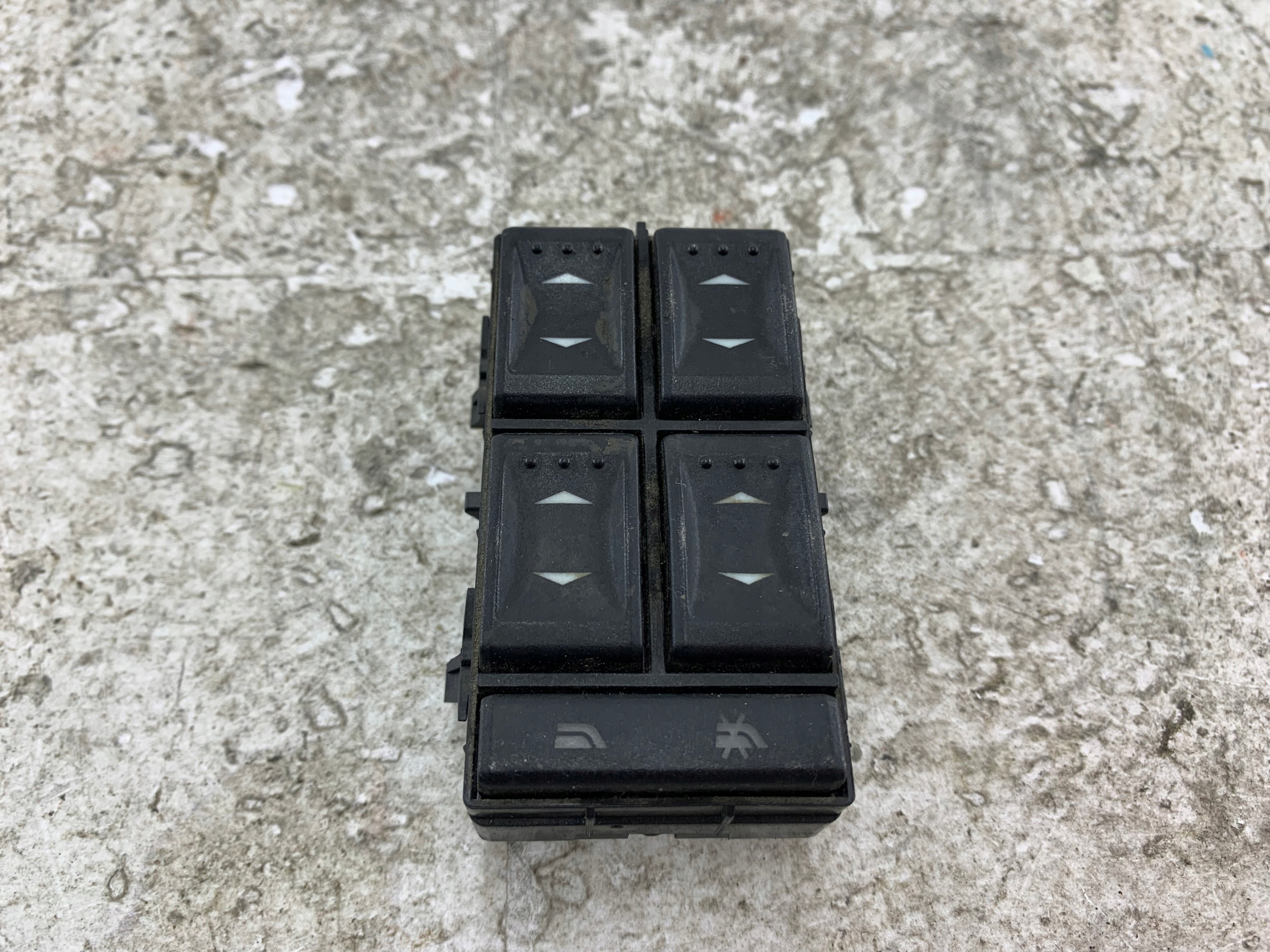 FORD MONDEO MK3 PANEL okna levý předek 1S7T14A132BE