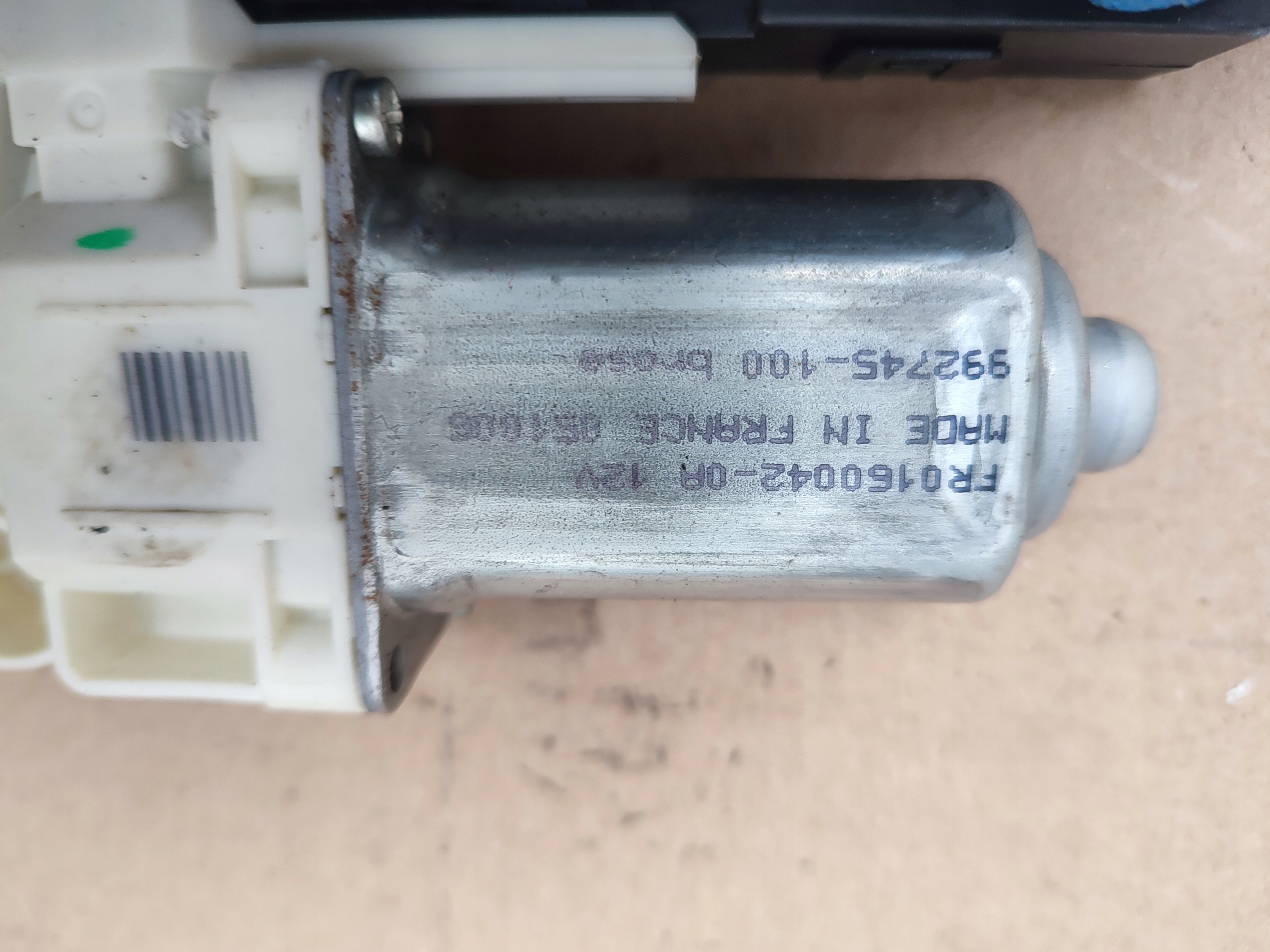 mini motor windows left front left front Volvo V50 30739061AD