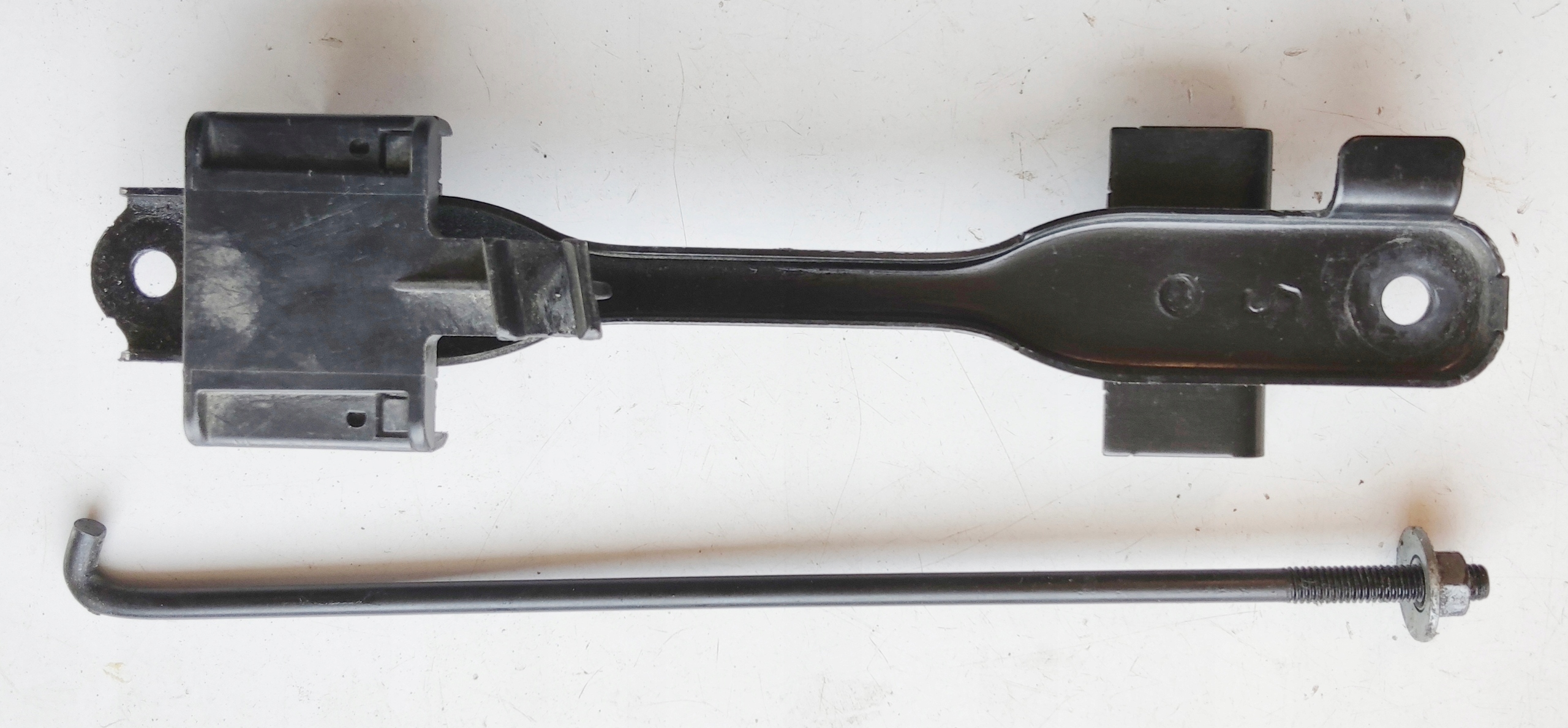 MOCOWANIE AKUMULATORA YARIS III 1,0 , 1,33 , 1,5