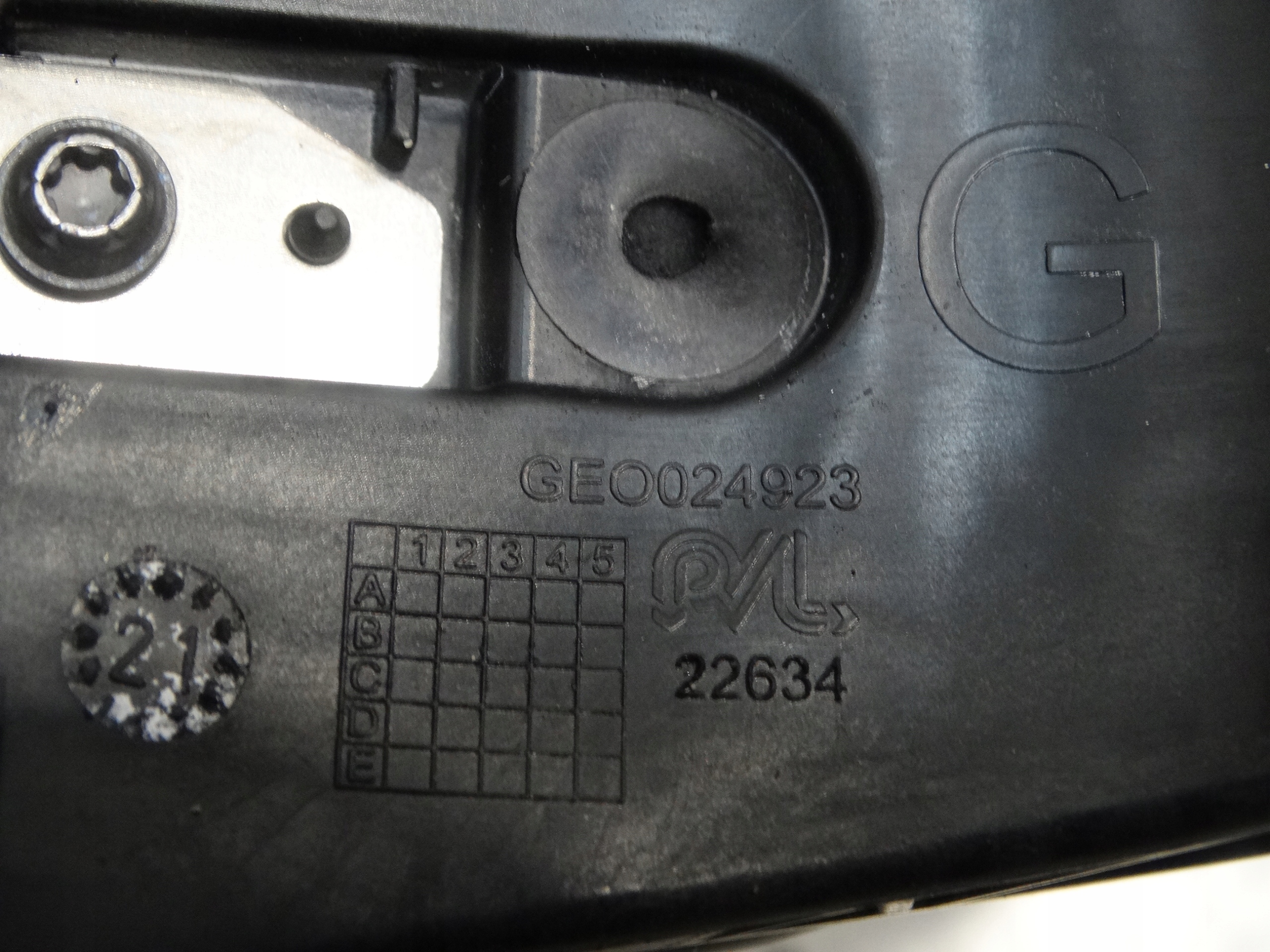 handle door + lock left front PEUGEOT 3008 II 22R. GE0024923