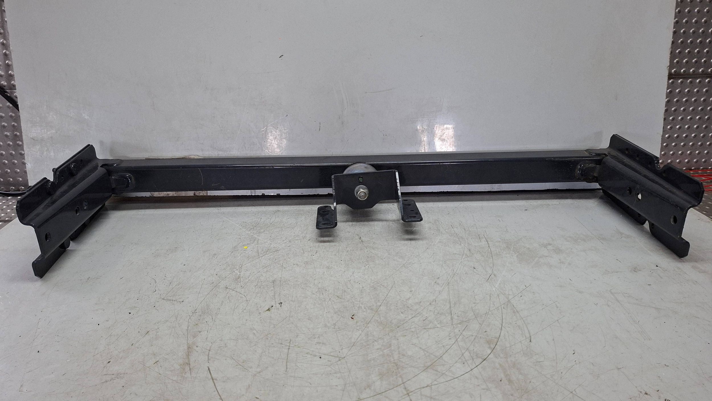 Supporto cambio ingranaggi 5802428557 IVECO DAILY IV 2014