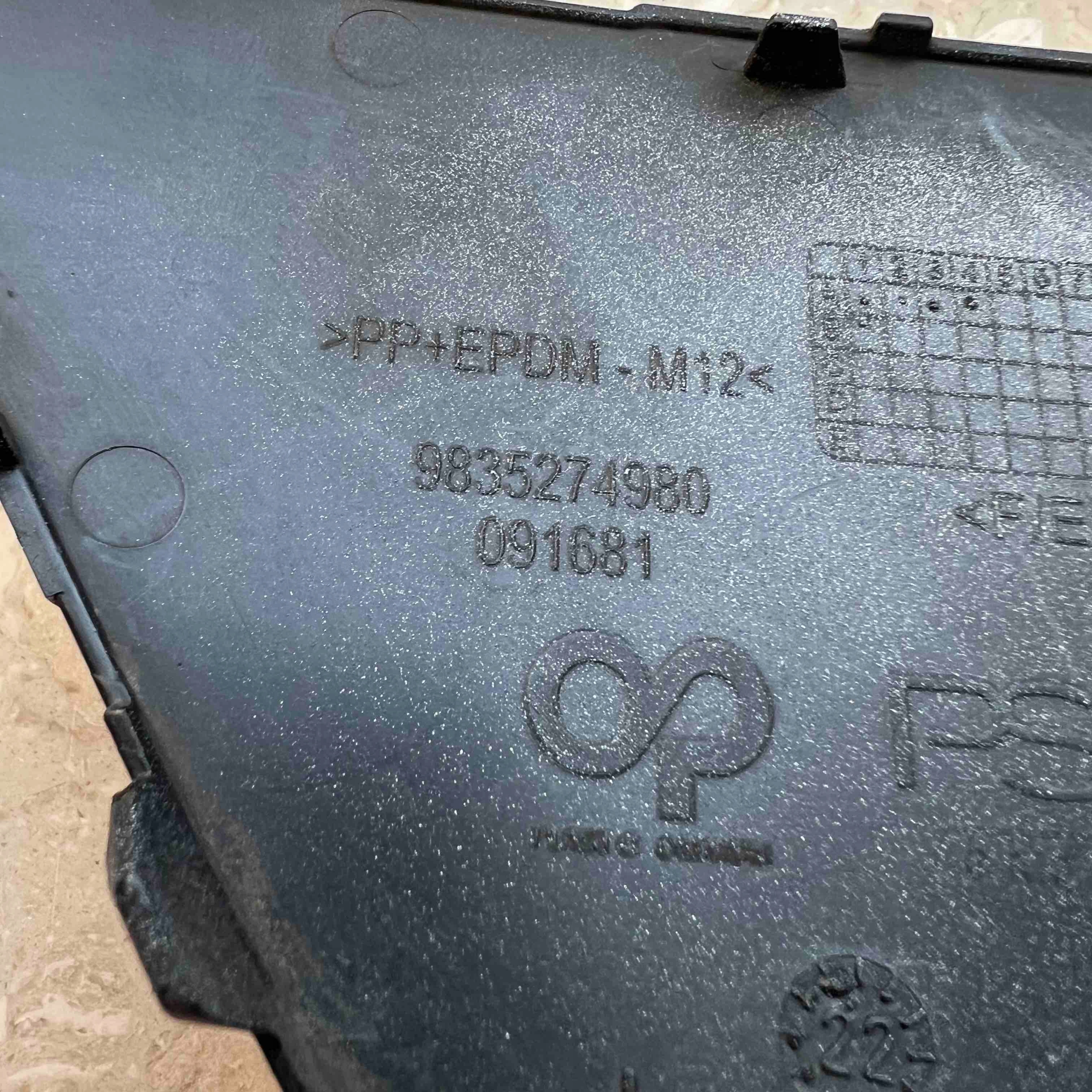OPEL MOKKA B 2020- spoiler bumper front 9835274980