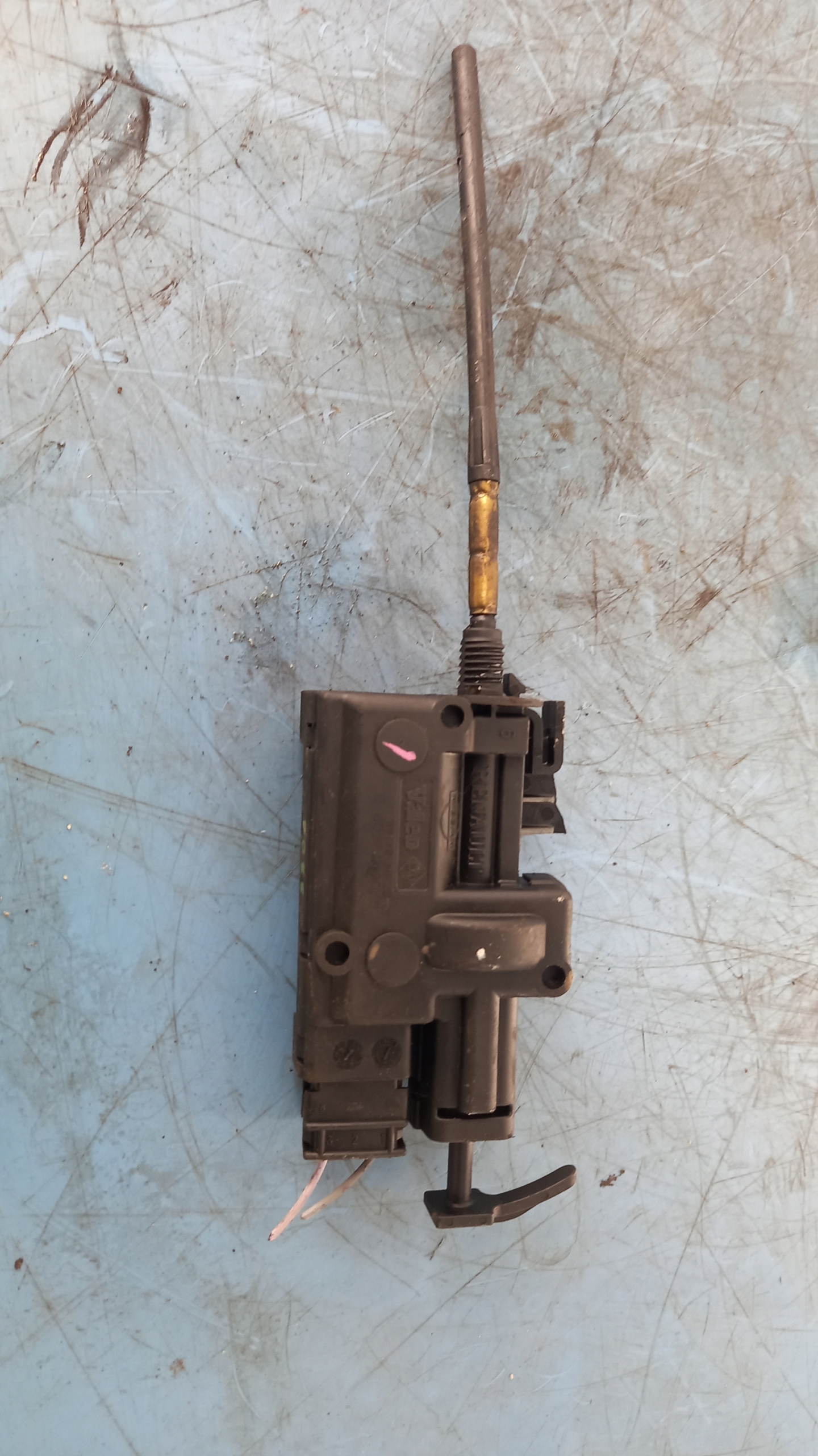 SIŁOWNIK KLAPKI WLEWU RENAULT MODUS 1.5DCI 04R