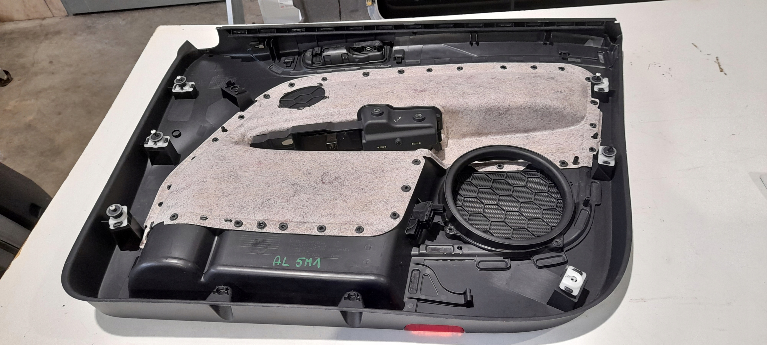 дверные карты перед левый vw Golf V 5 + PLUS европа