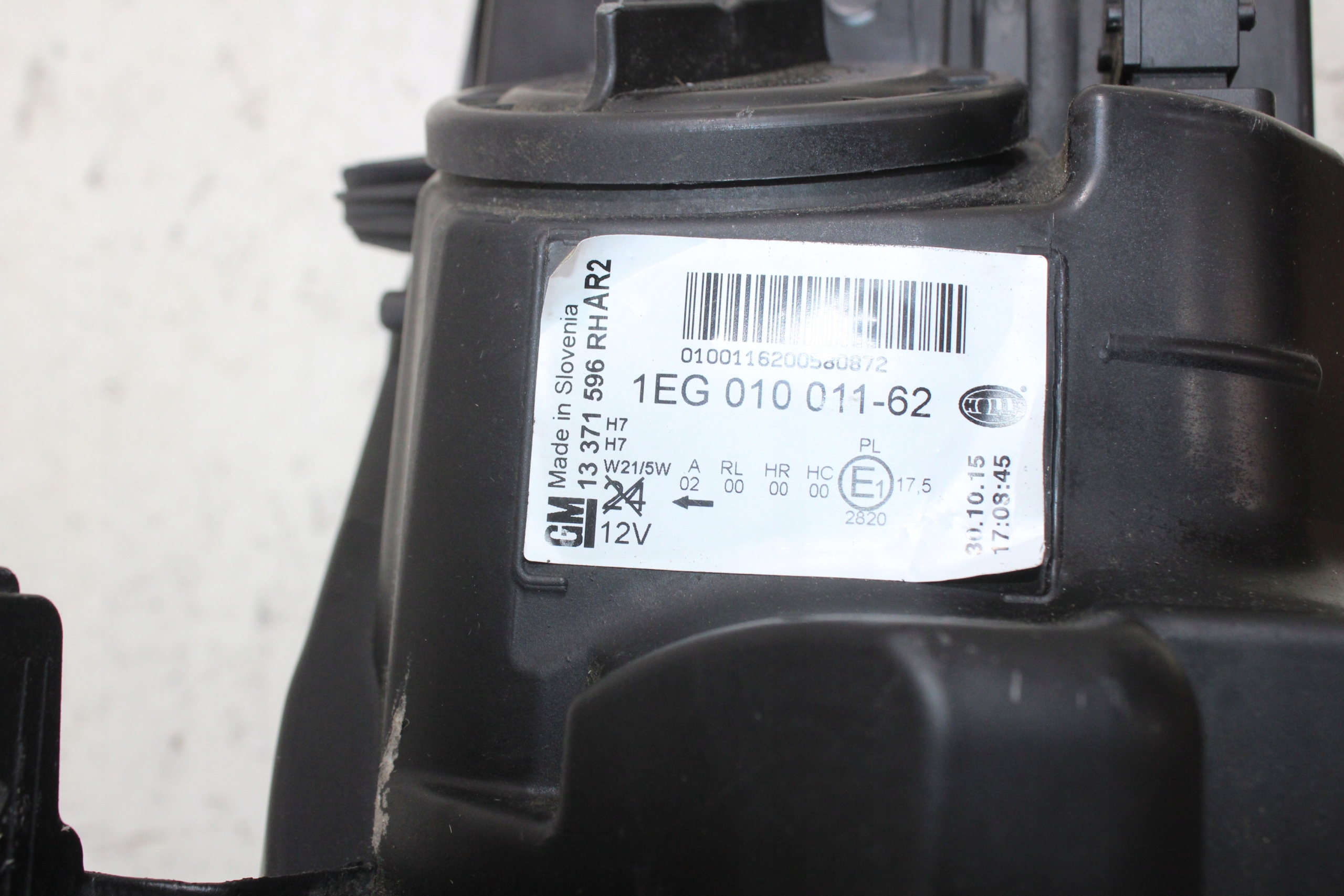 Opel Astra IV J light right front 13371596