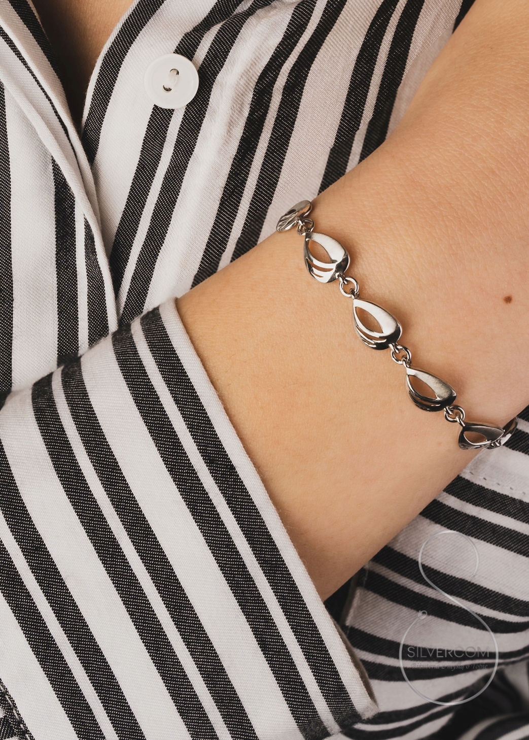 Stříbrný Náramek Ag 925 Elegantní Ažurové Slzy Jako Dárek Pro Ženu