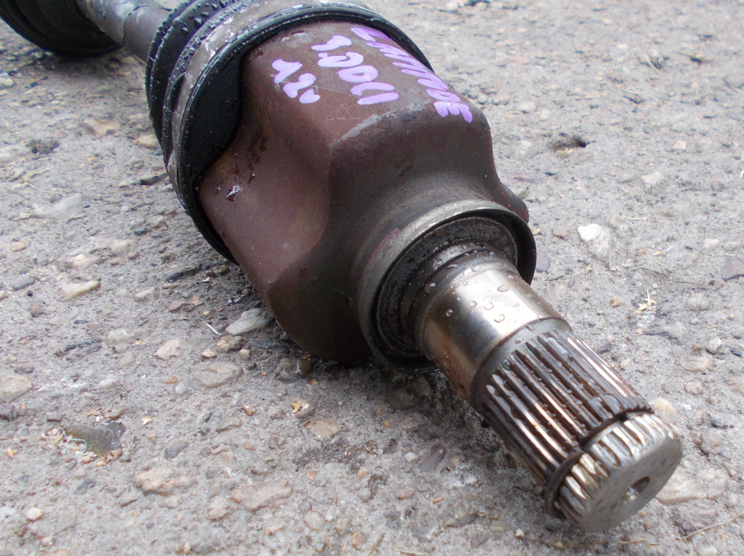 RENAULT LATITUDE 3.0 DCI 12R semi-axis left