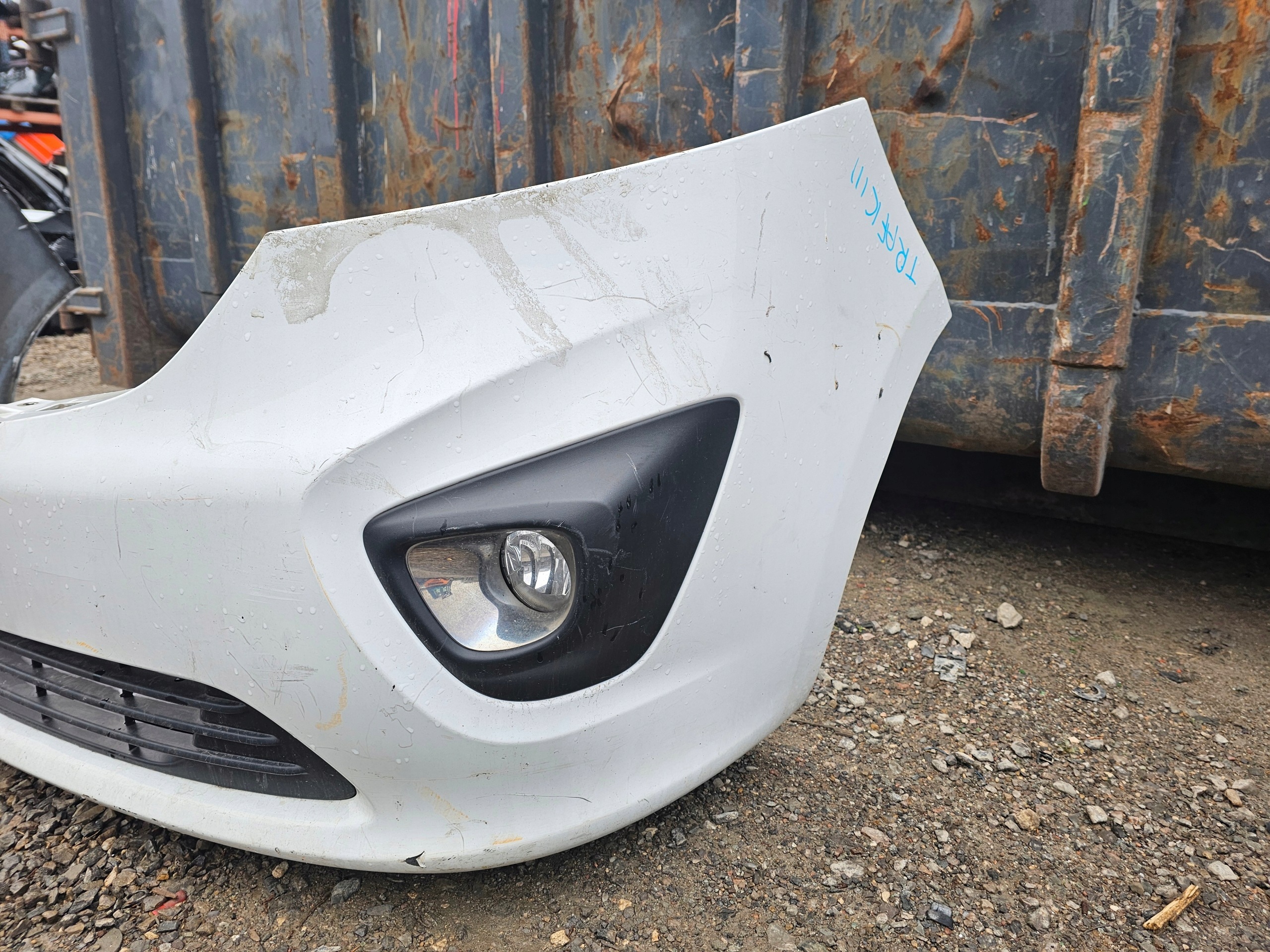 frontstoßstange OPEL VIVARO B