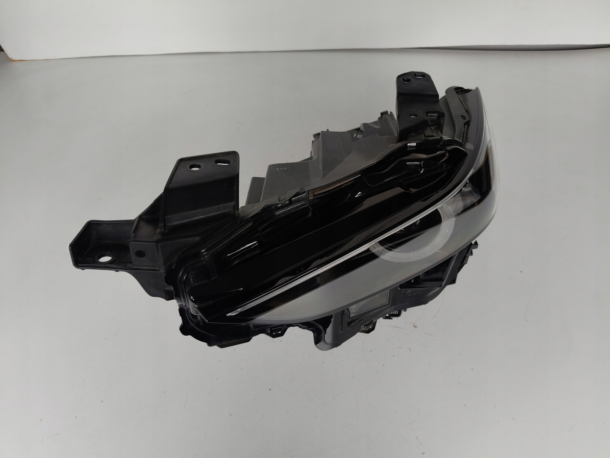light left REFLEKTOR MAZDA 3 19- FULL LED 9 PIN