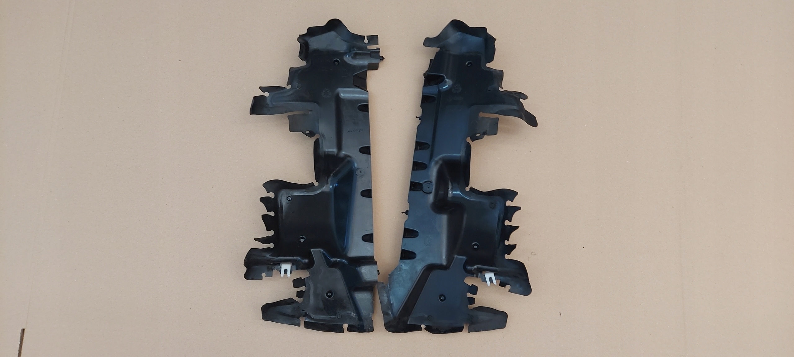 Lenkrad luft CITROEN C4 DS4 II B7 10-18 9687421680 9687421780