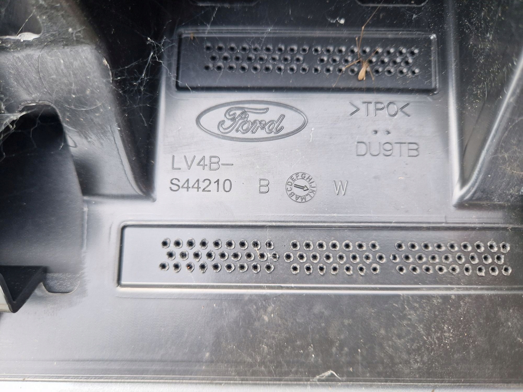 SPOILER LOTKA Couverture du capot FORD KUGA III MK3 2019R->