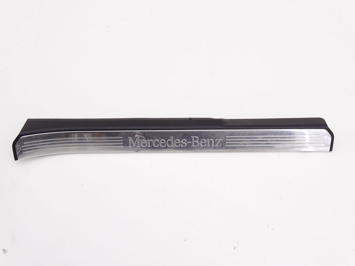 MERCEDES S W221 OSŁONA LISTWA PROGU PRAWY PRZÓD