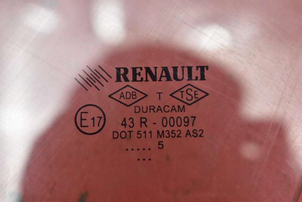 window side left front front RENAULT CLIO 4 IV 12-20
