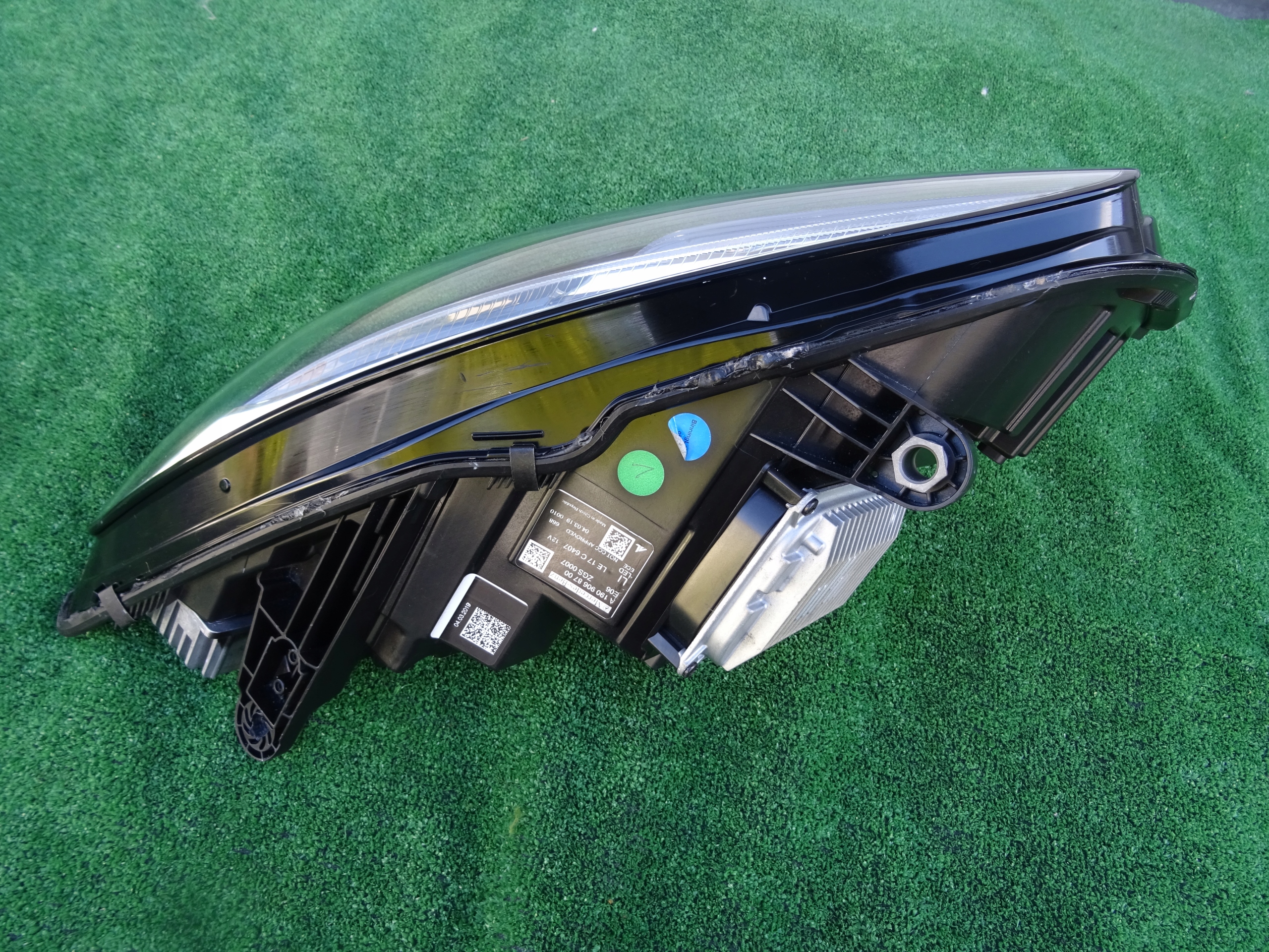 LAMPA PRZÓD LEWA MERCEDES GT W190 LIFT FULL LED EU Rodzaj świateł mijania LED