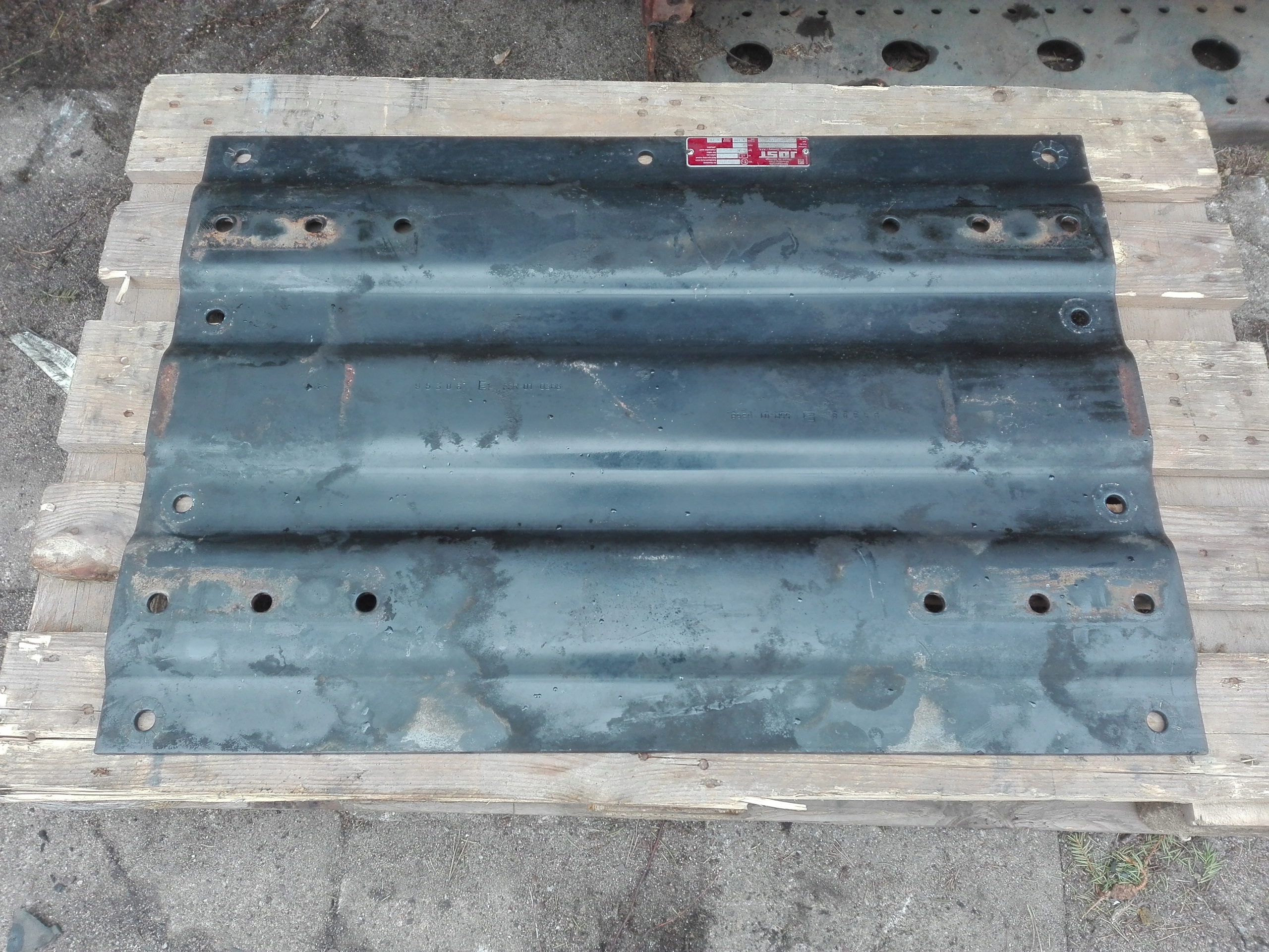 BLACHA POD SIODŁO 2 CM MAN TGA TGX 400 ZŁ NETTO