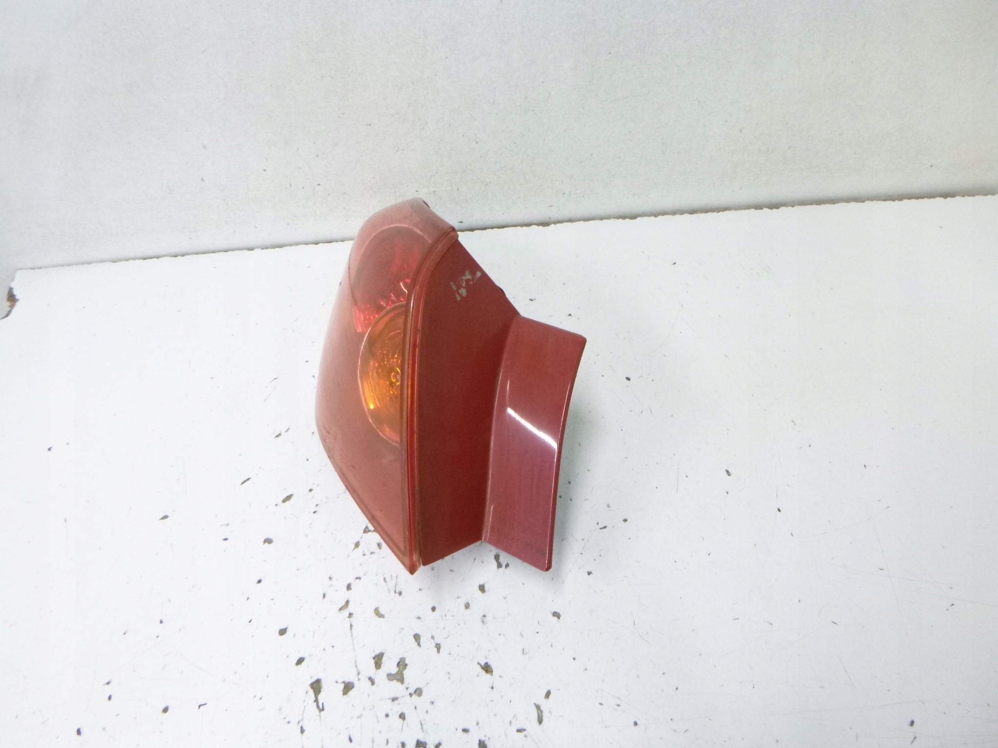 light rear left z of a fender Mazda 3 BK HB 2004r.