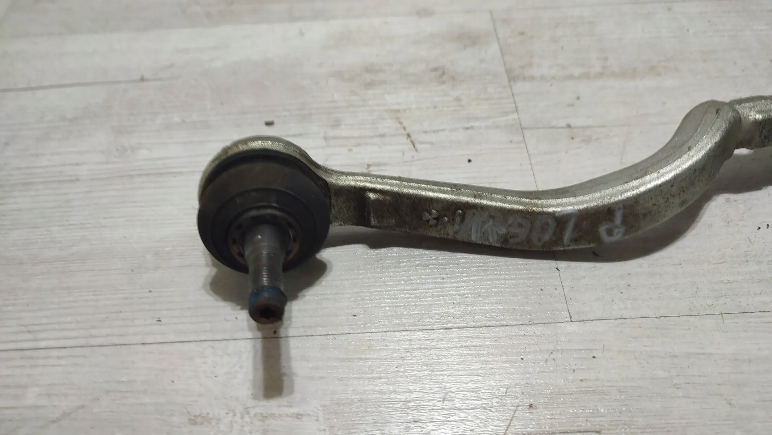 Dacia Logan II 2019r right side stabilizer rod