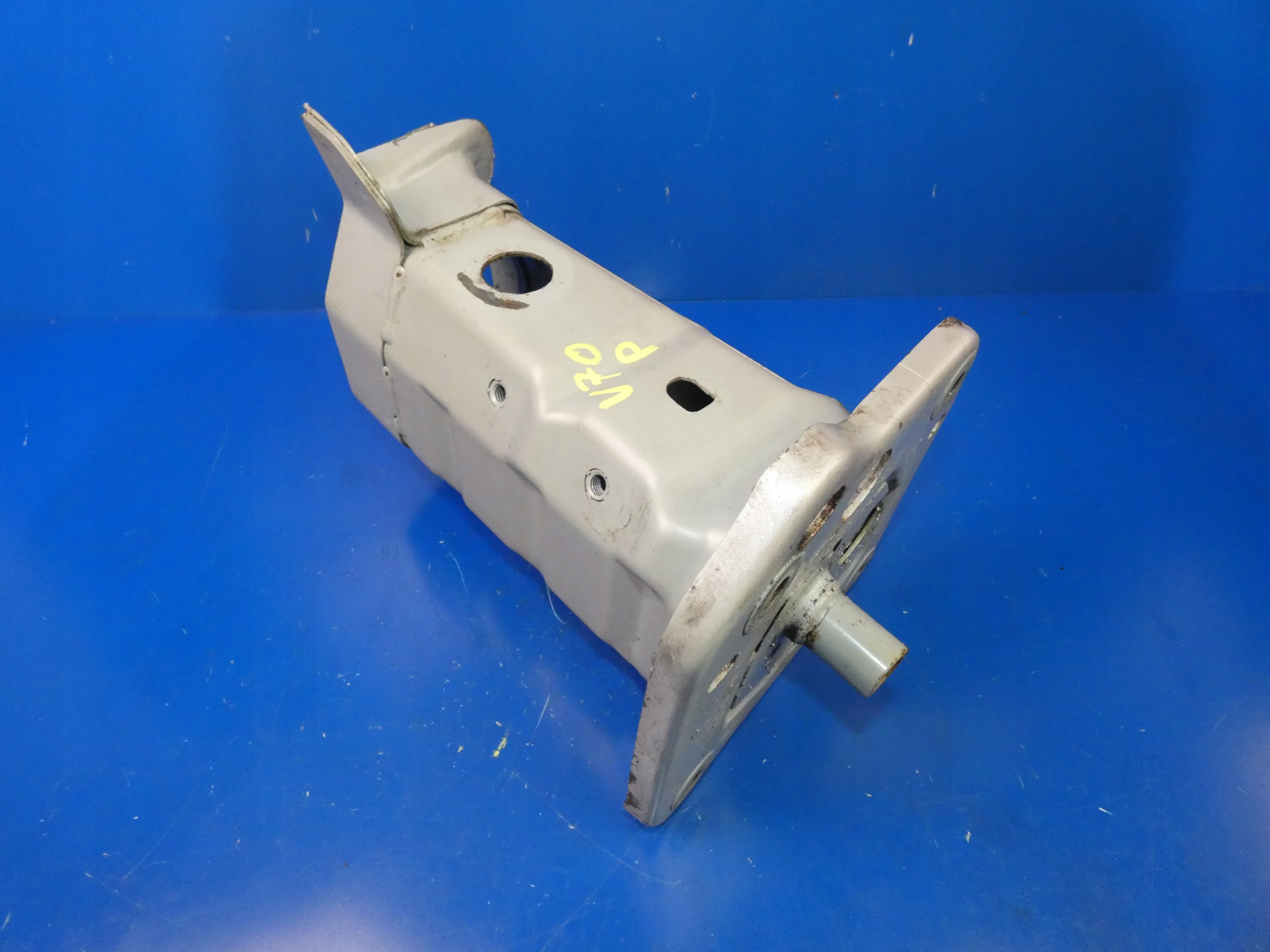 V70 III S80 зона раздавливания лонжерон правый передний