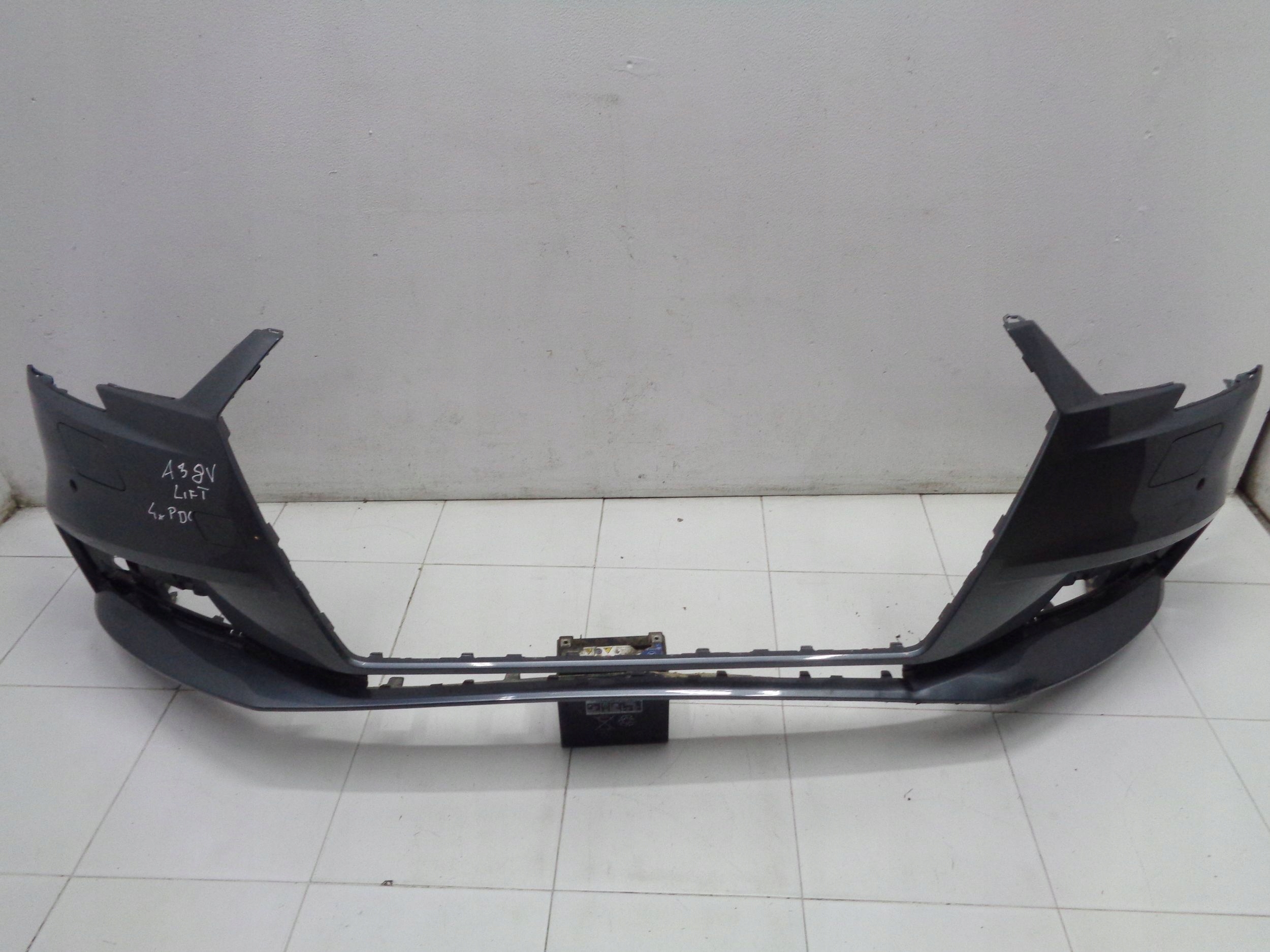 AUDI A3 8V LIFT bumper front front 6X PDC 16R