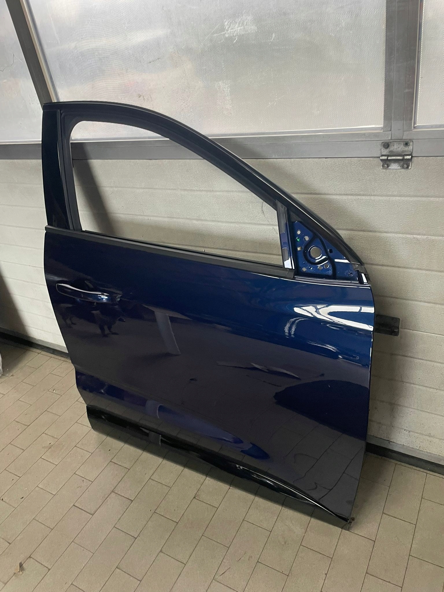 door front right RENAULT ESPACE VI TERRE STAN as new W colour