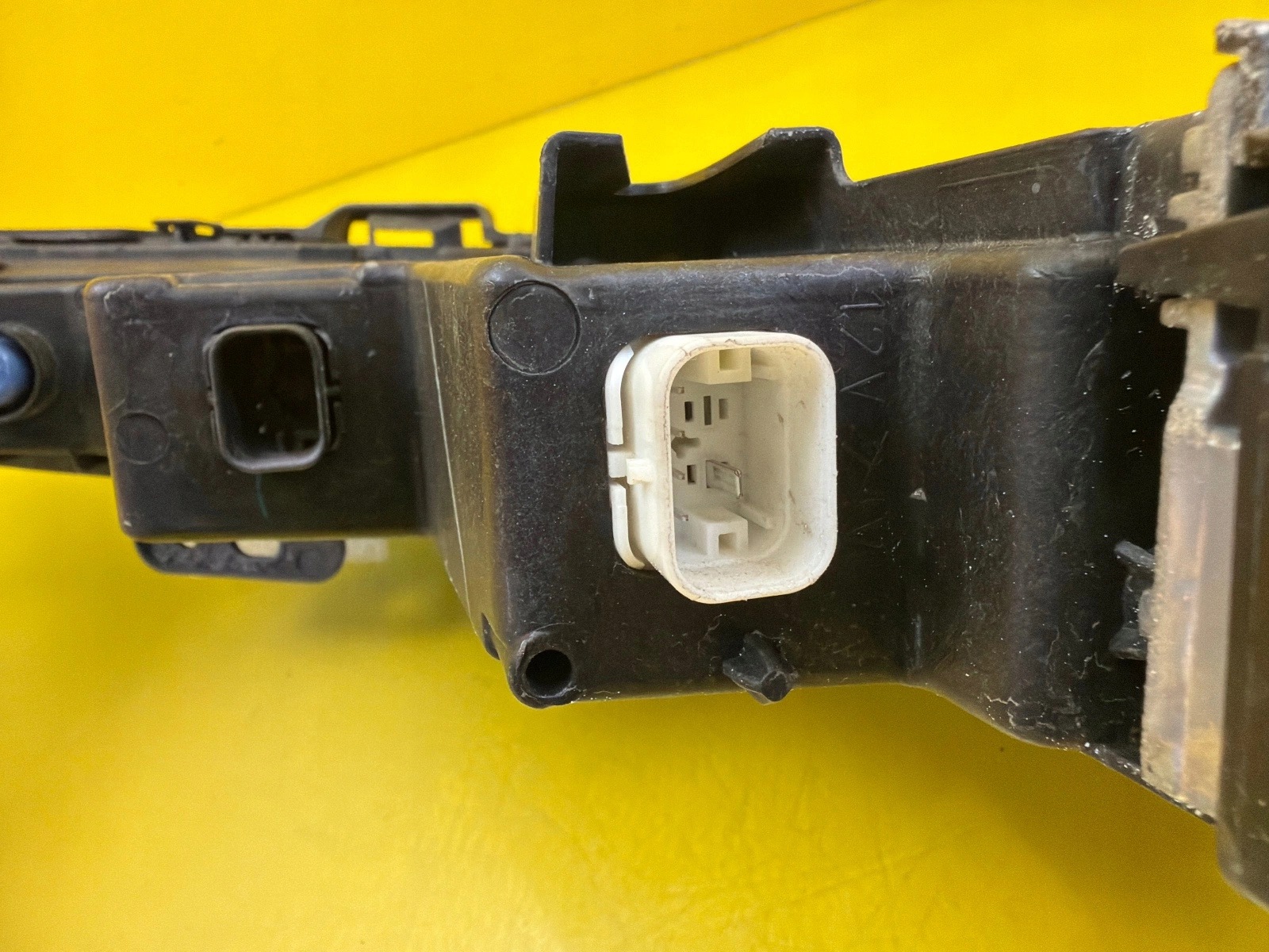 light left front BMW 7 G70 Led 9450079-13