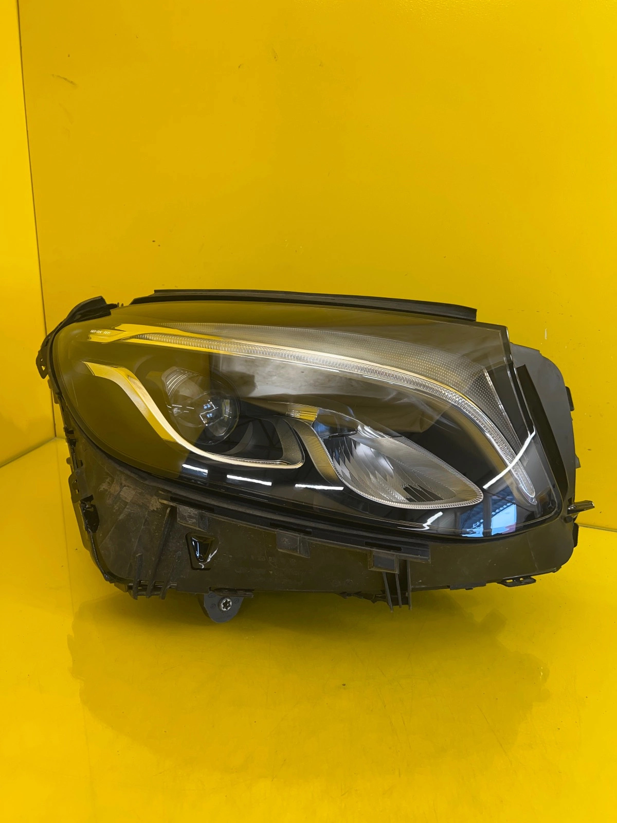 light right Mercedes GLC W253 Full Led 15- A2539069800
