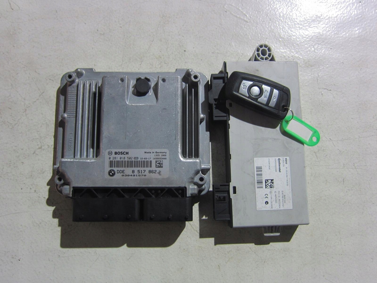 BMW F10 computer control unit of the engine CAS 520D AUTOM