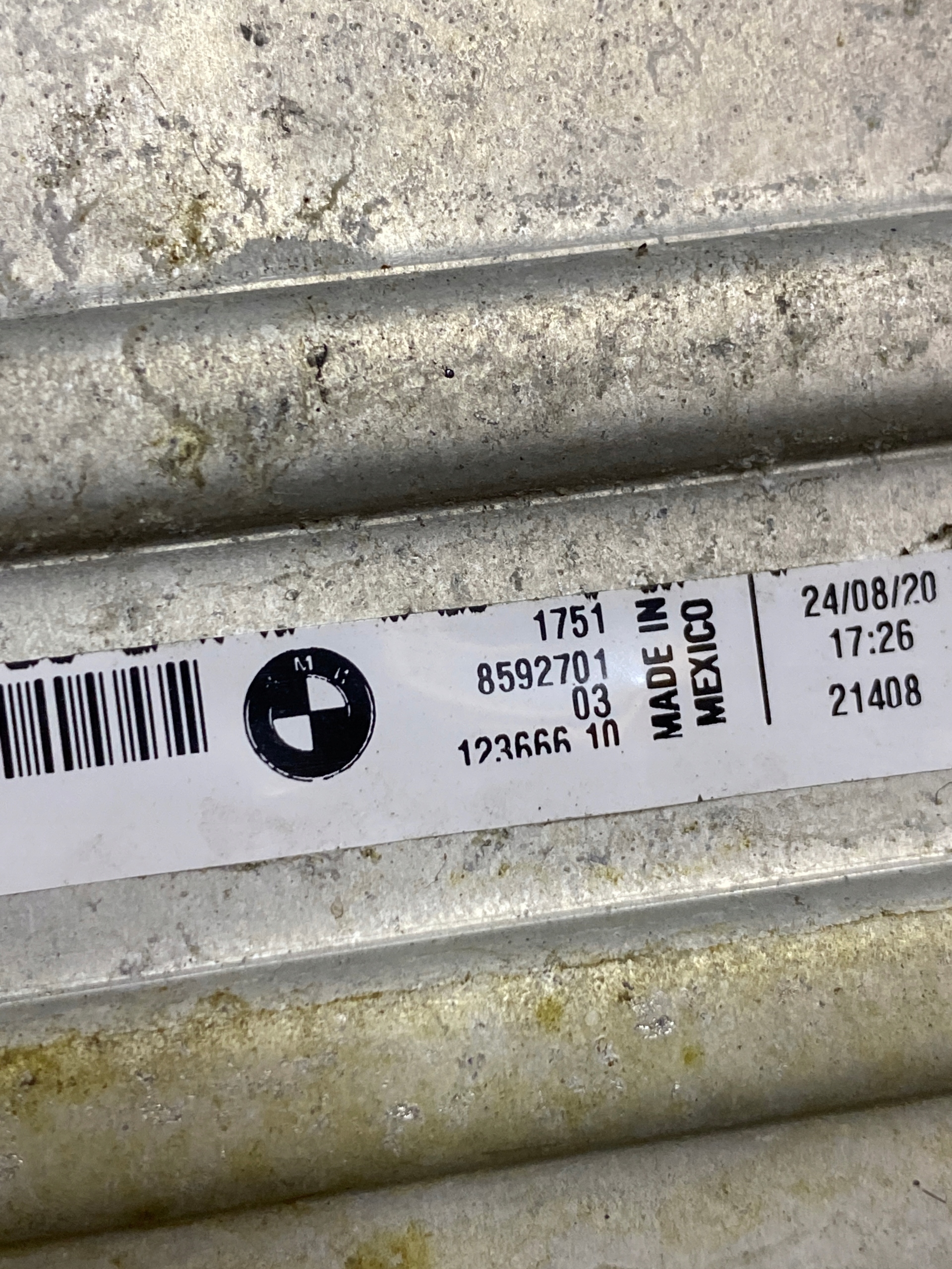 Kühler luft BMW 3 G20 G21 8592701