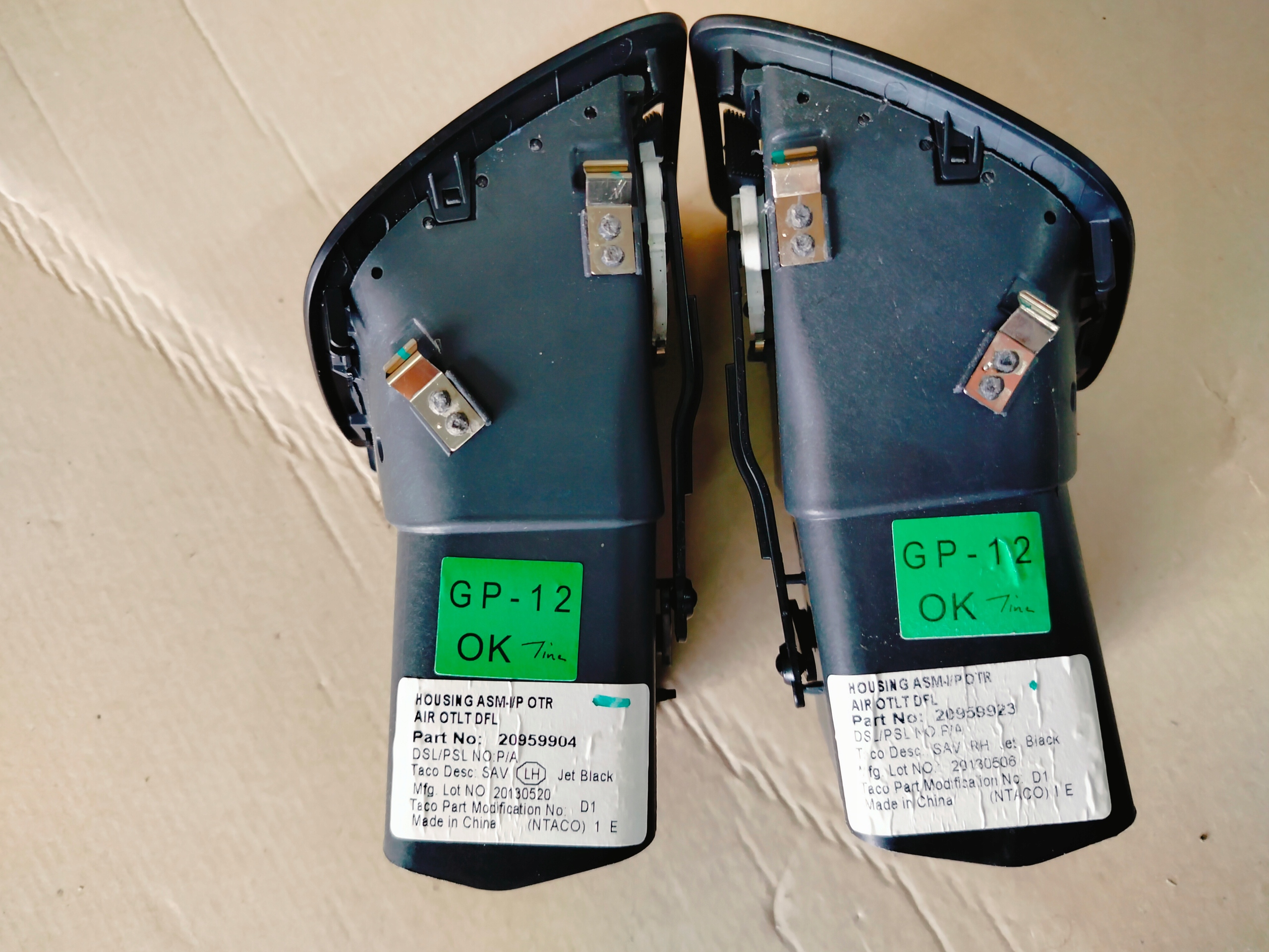 grid air conditioning devices left right front front OPEL ISNIGNIA A LIFT 20959904
