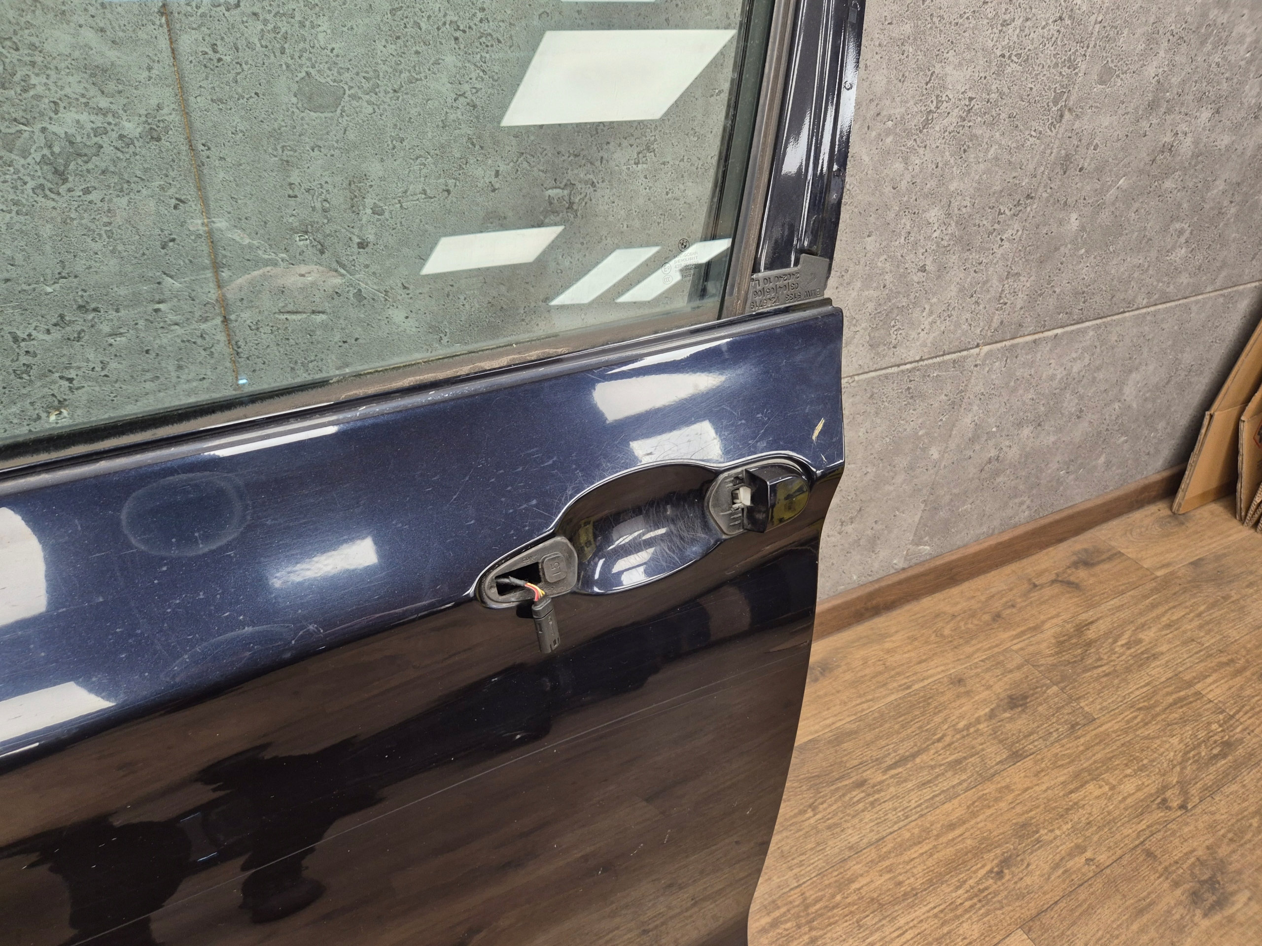 BMW X3 F25 door left front left front 416 CARBONSCHWARZ ORI LAK