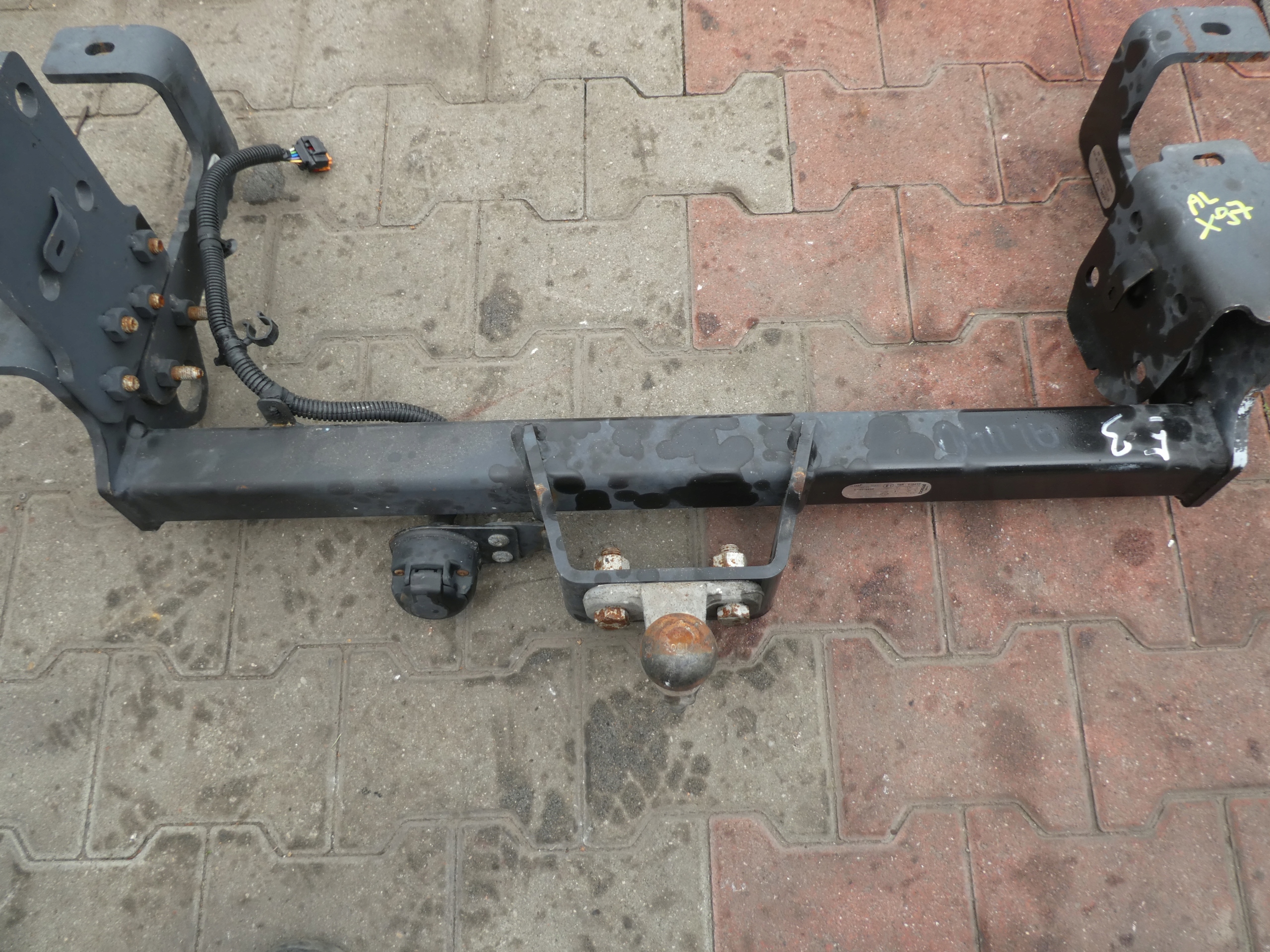 tow RENAULT MASTER III 511770921R