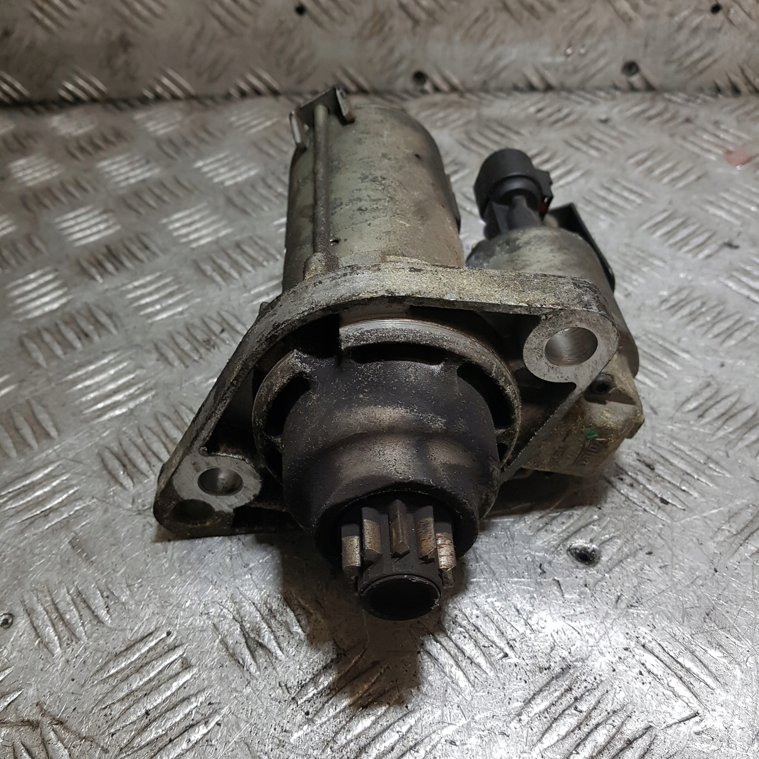 starter VOLKSWAGEN PASSAT B7 02Z911024P 1.4 B