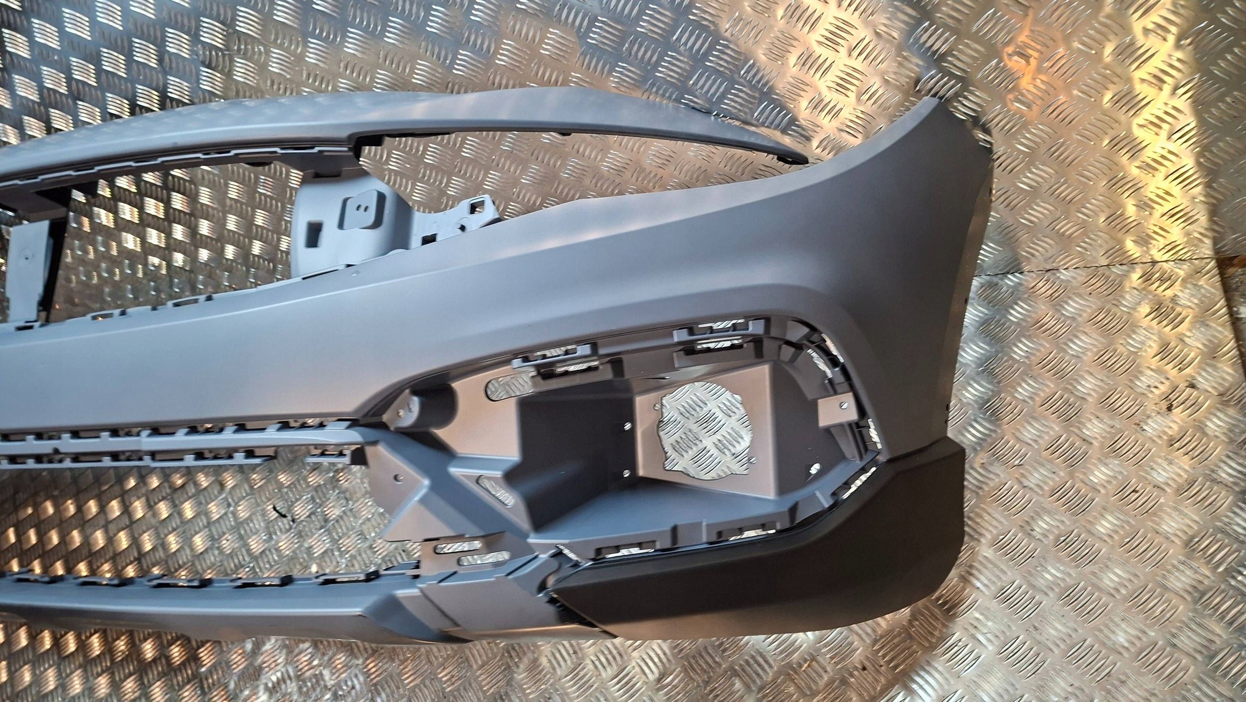 bumper front 735734383 FIAT TIPO II CROSS 2019