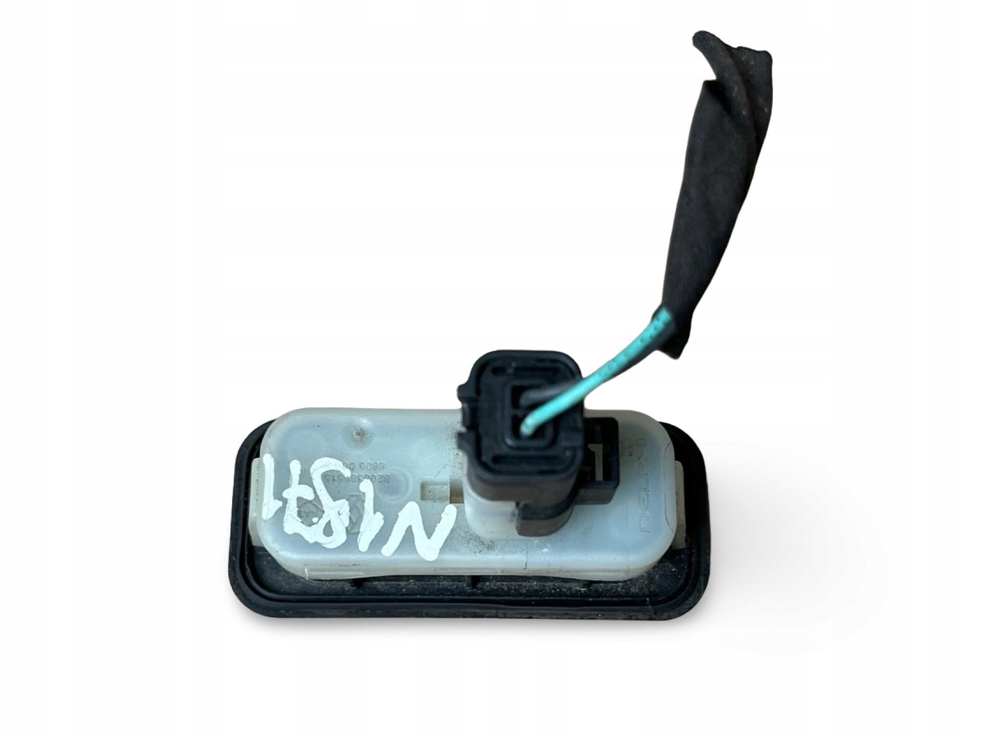 bouton pour l'ouverture du capot Renault Megane 3 2009 8200385515
