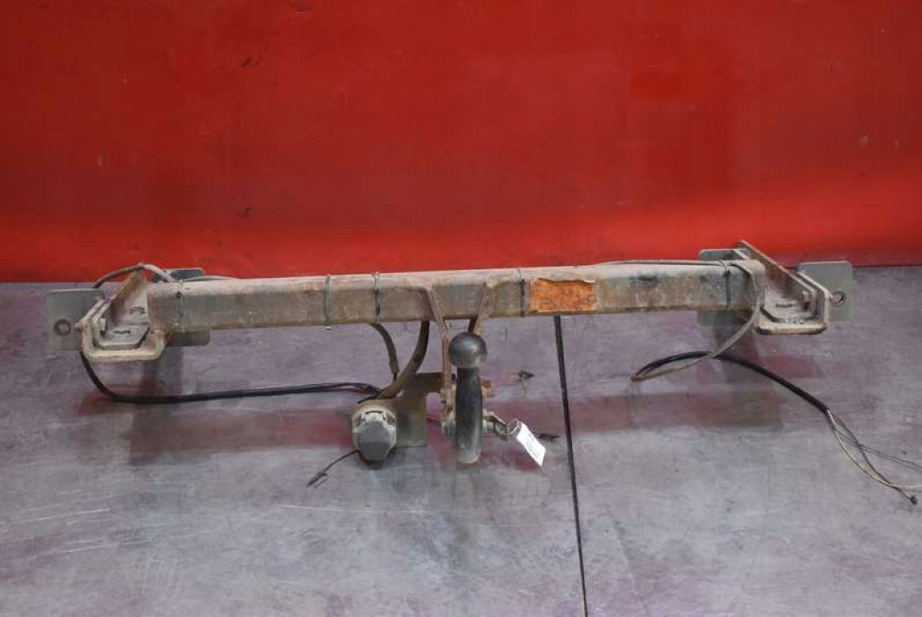 HAK HOLOWNICZY CHEVROLET CRUZE SEDAN 09-12