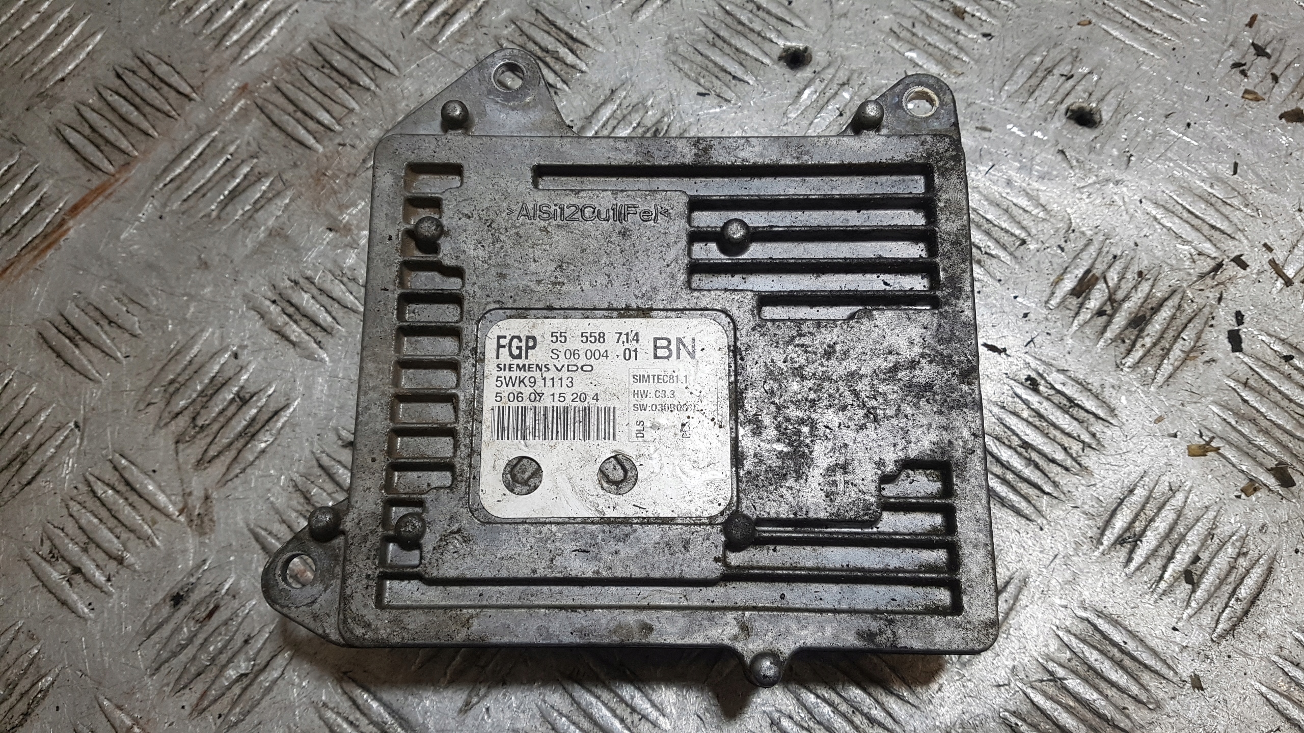 computer of the engine control unit OPEL VECTRA C 55558714 5WK91113