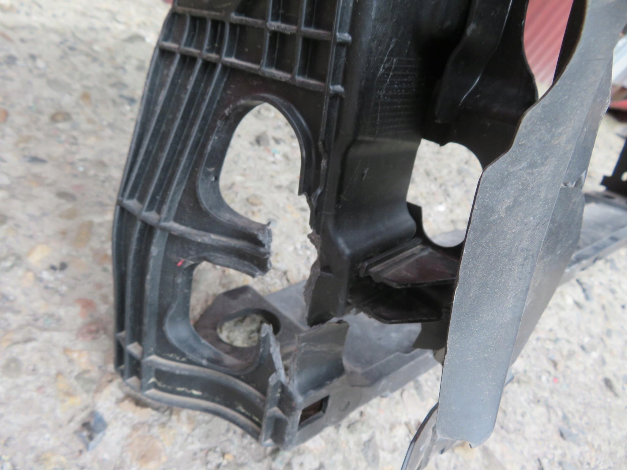 WZMOCNIENIE PAS PRZEDNI CUPRA FORMENTOR 5FF805588A Numer katalogowy części 5FF805588A