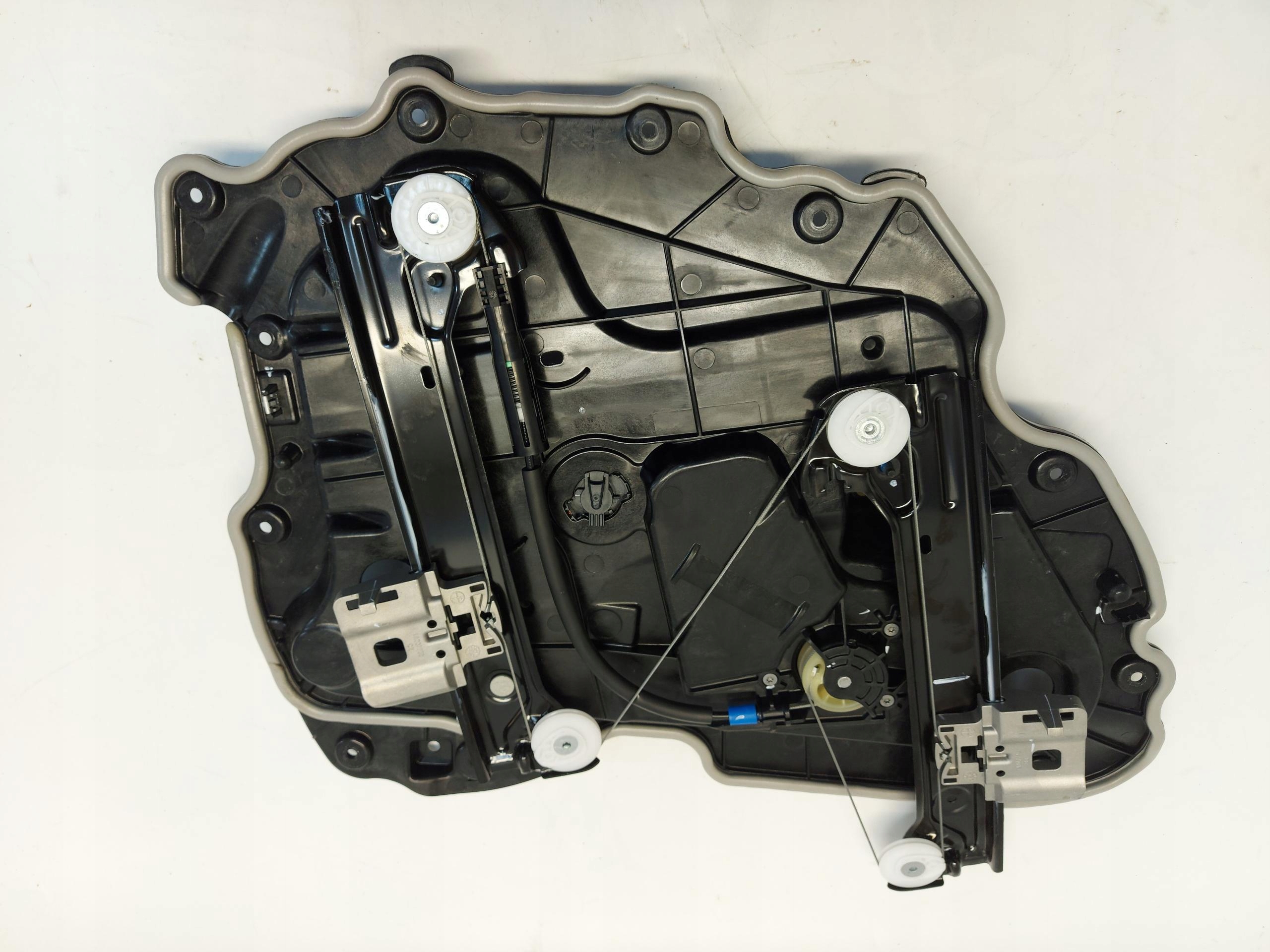 TESLA MODEL 3 LIFT 2024 HIGHLAND window regulator right rear part