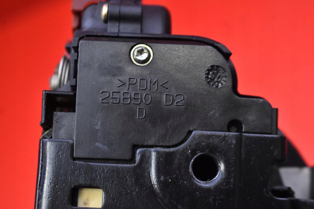 lock door right rear part rear DOCIAG 4E0939016A AUDI A8 D3 02-05