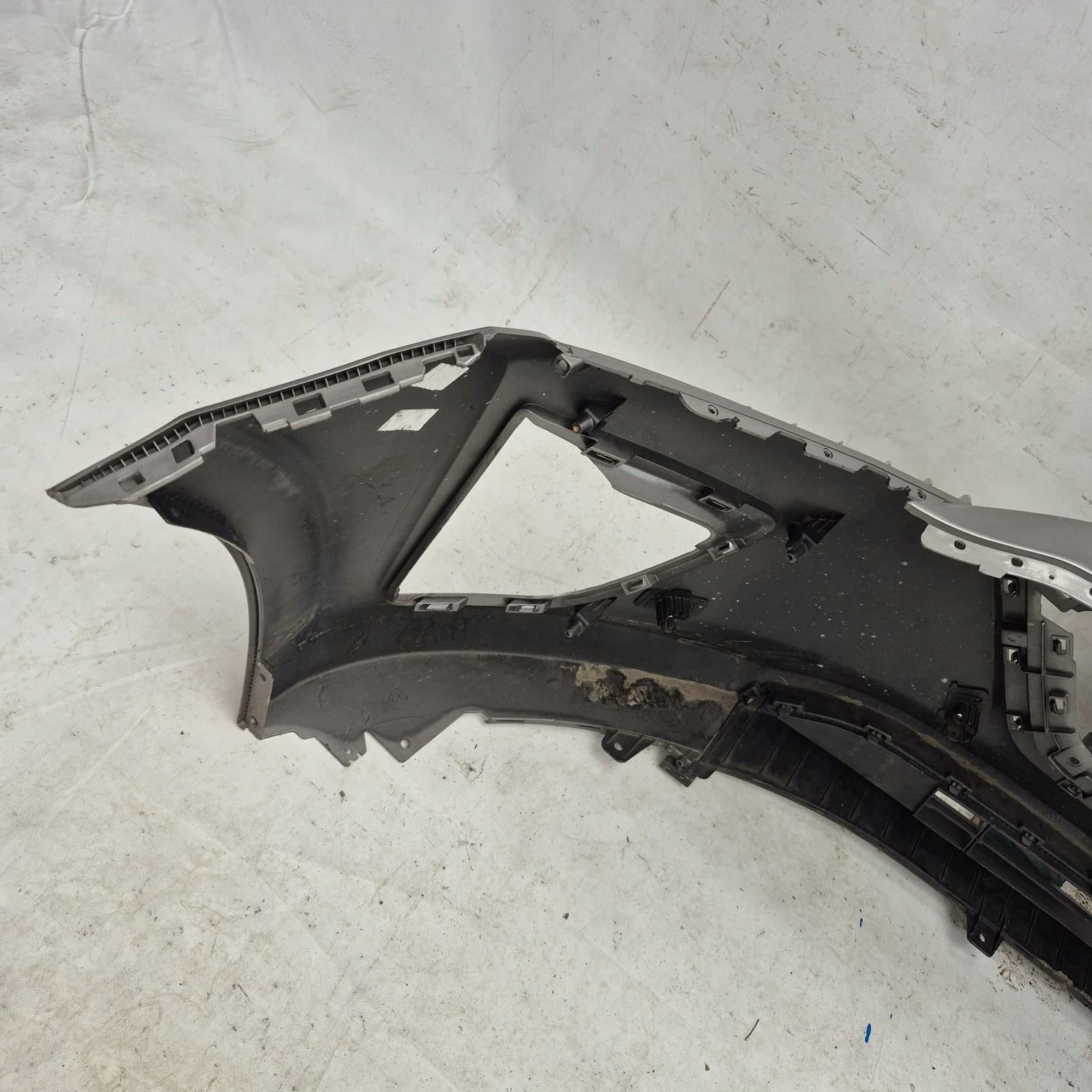 HYUNDAI IONIQ LIFT 19-22 bumper front front PDC