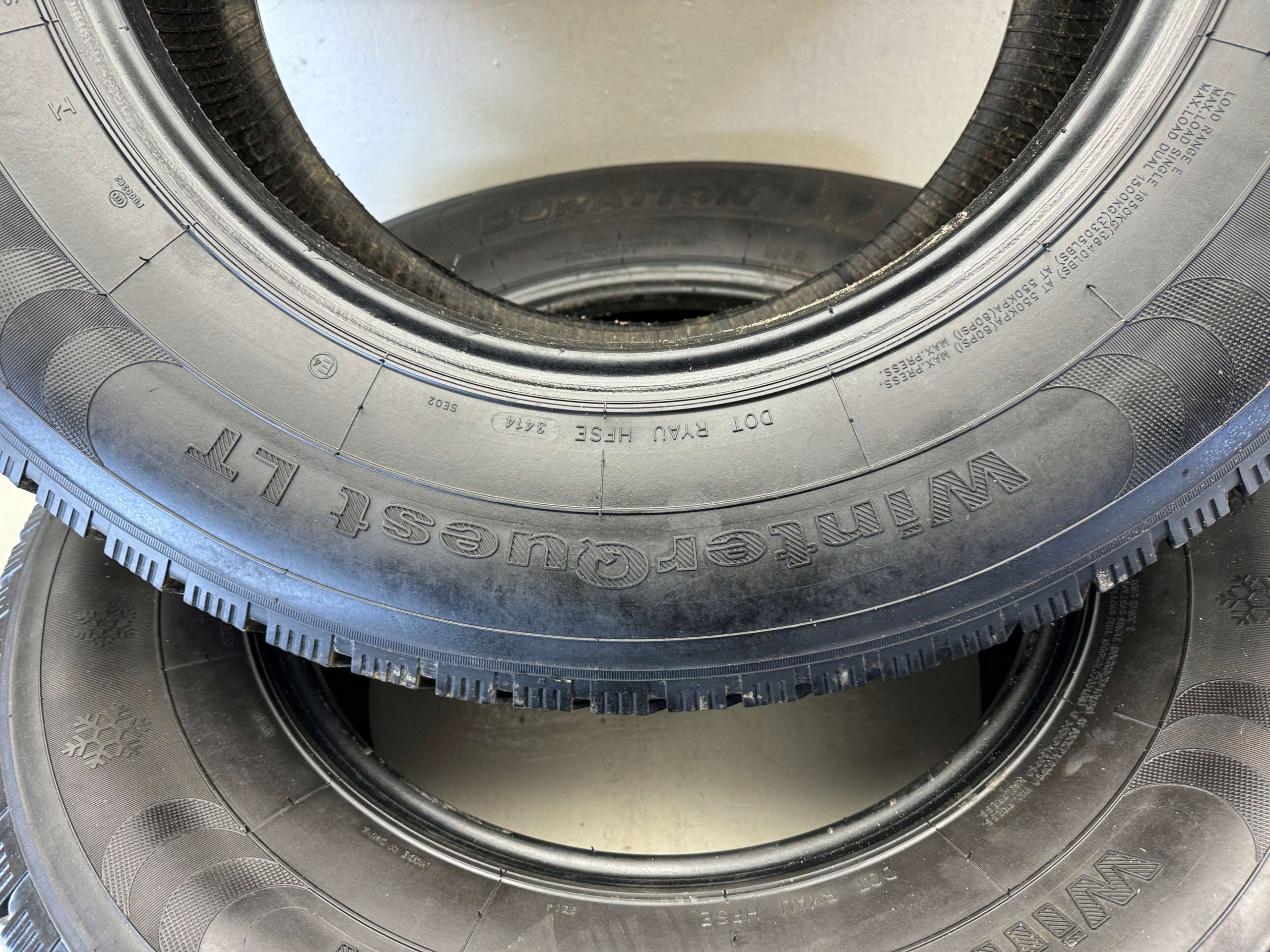 2X OPONY DURATION WINTERQUEST LT 275/70 R18 10PR M+S Model inny