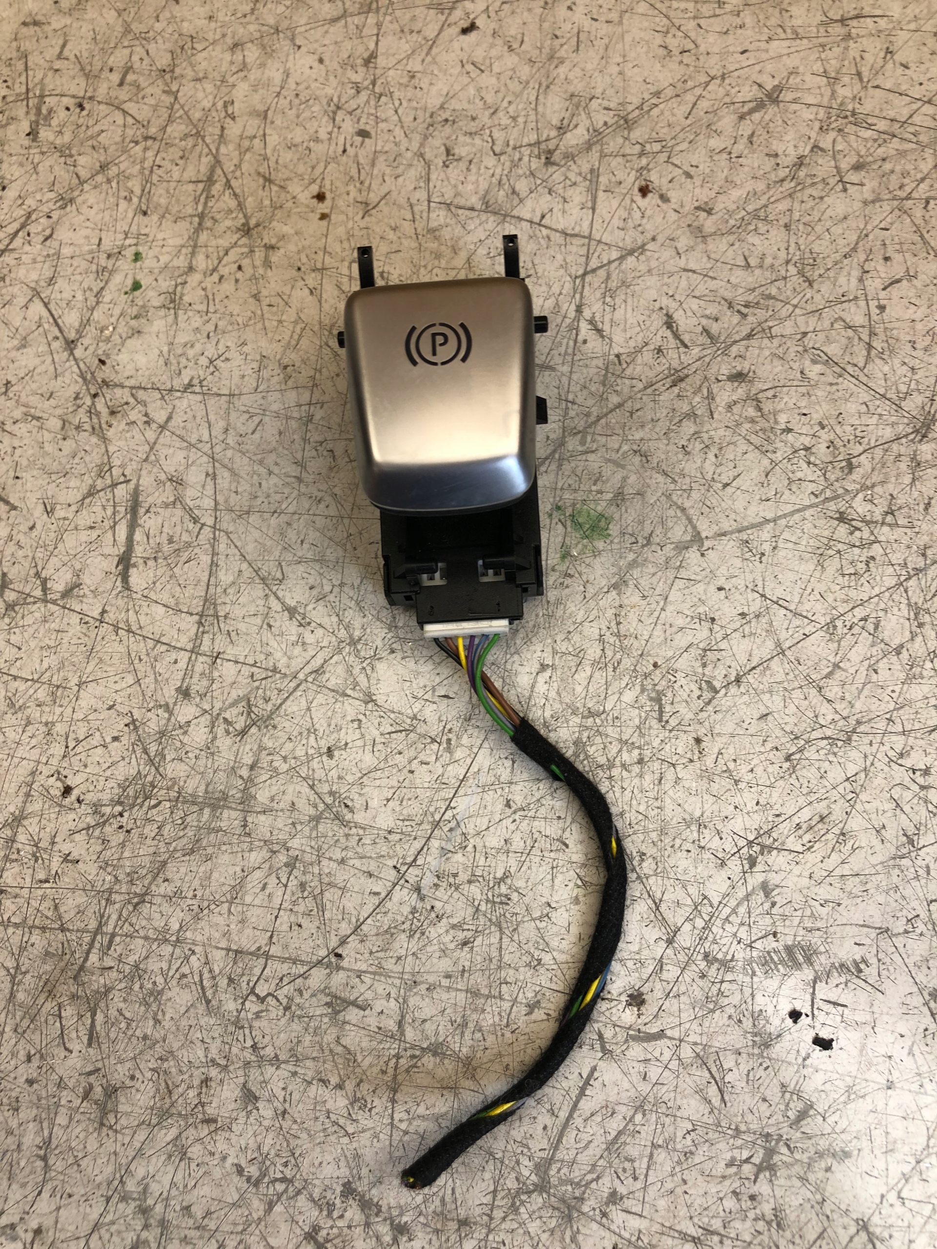 MERCEDES W238 Schalter Hand A2139053803