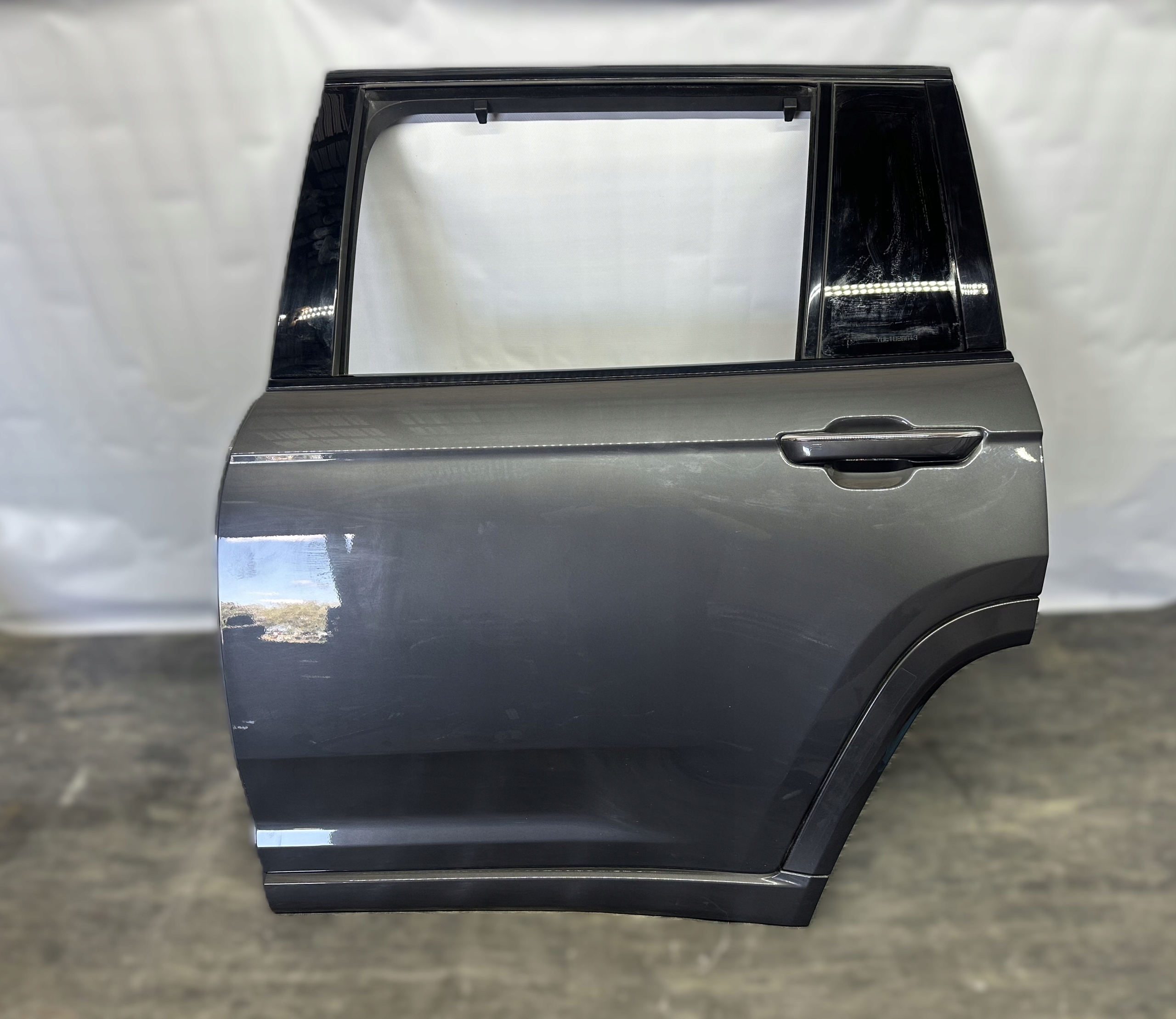 Drzwi lewy tył kompletne Jeep Grand Cherokee WL L 2021-