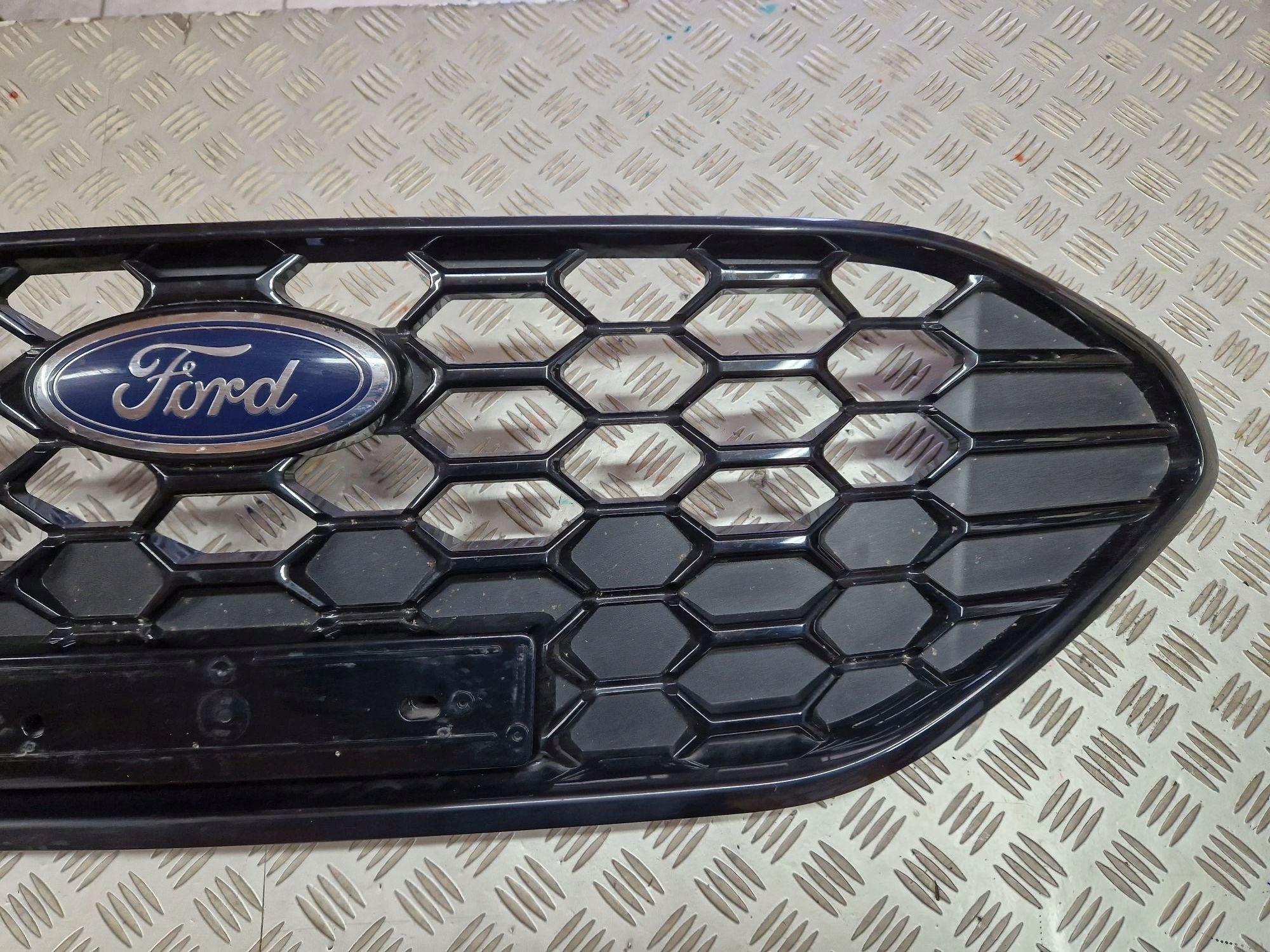 Grille FORD FOCUS IV MK4 LIFT ST-LINE 2021R->