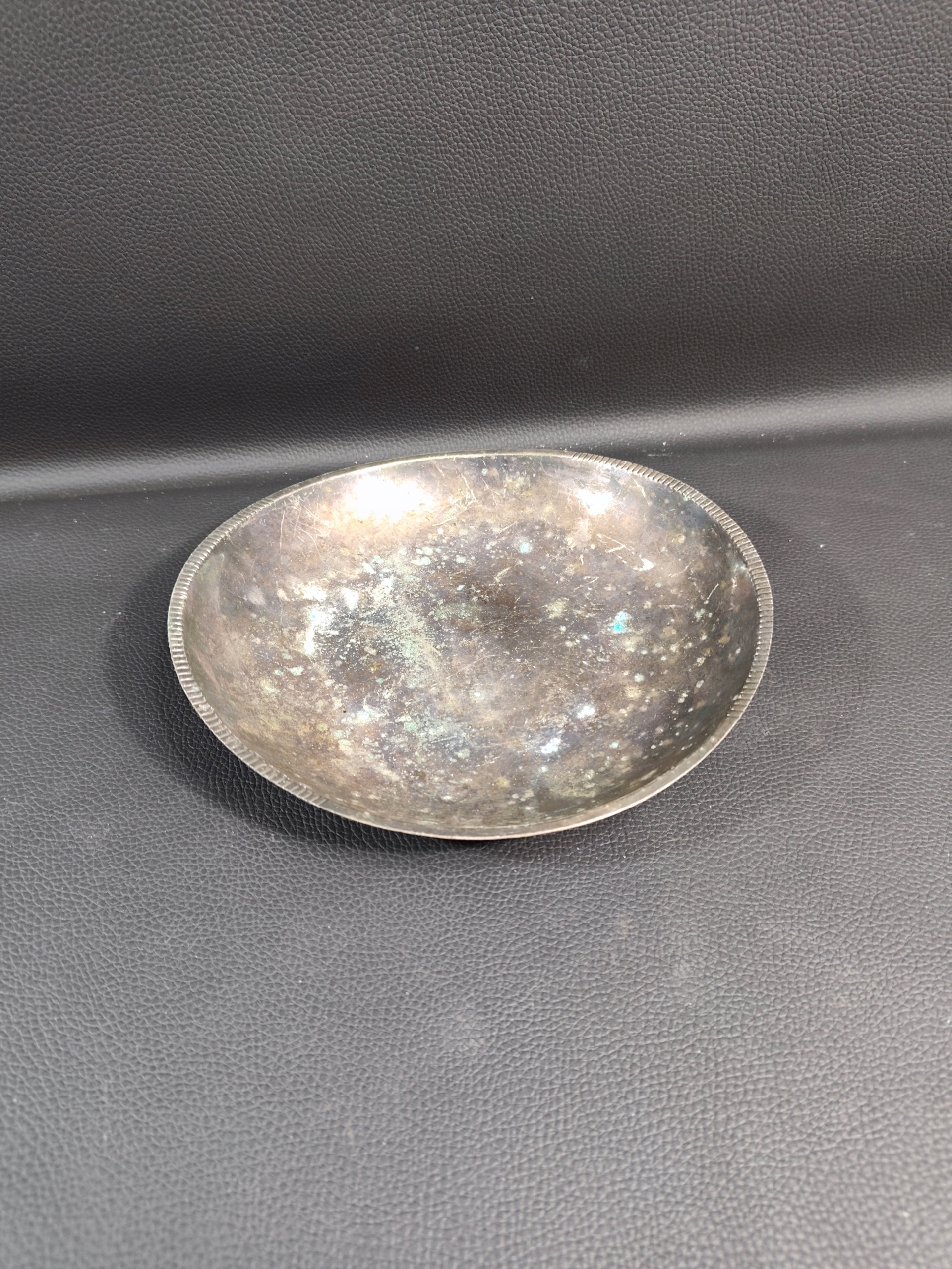 Posrebrzana Patera Plater